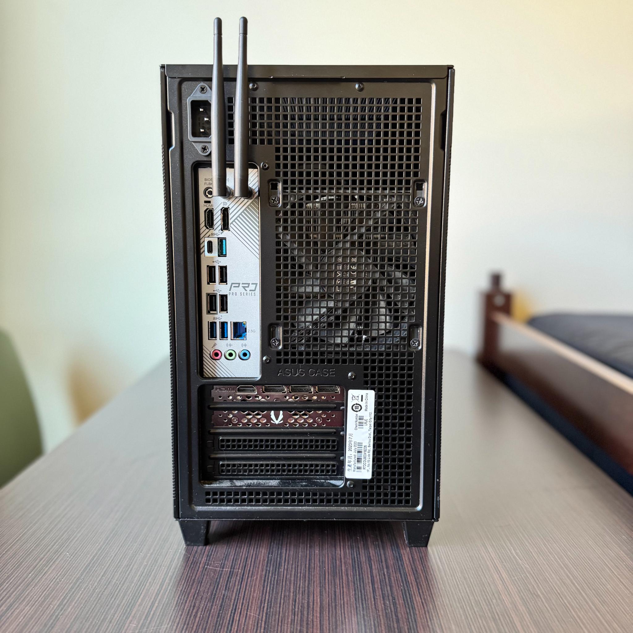Ryzen 7 7800X3D | RTX 4070 SUPER | 32GB DDR5 (6000 MT/s) | 500GB SSD | 1000W Gold PSU | ASUS AP201