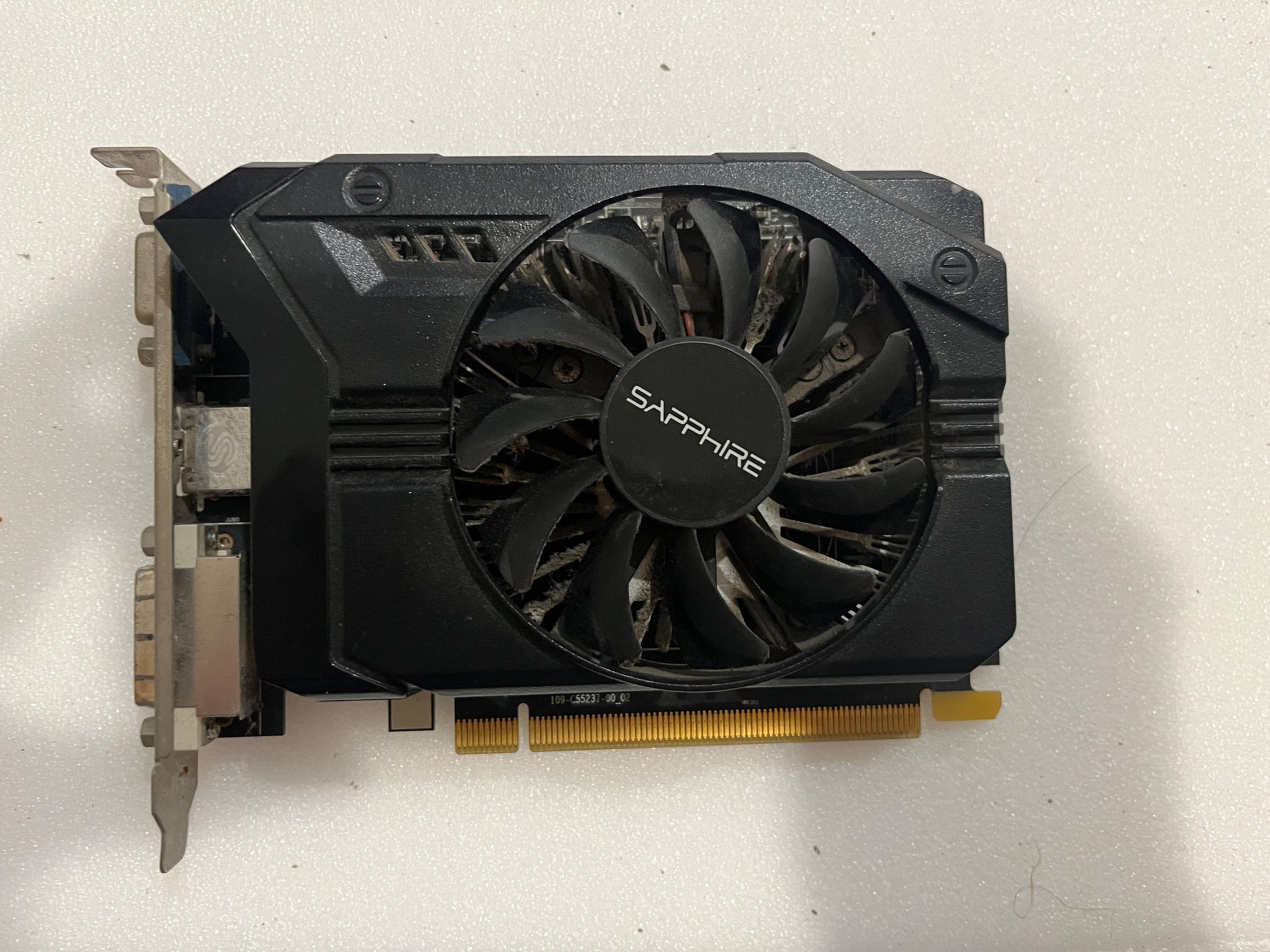 Ryzen 3 2300X + Sapphire R7 250
