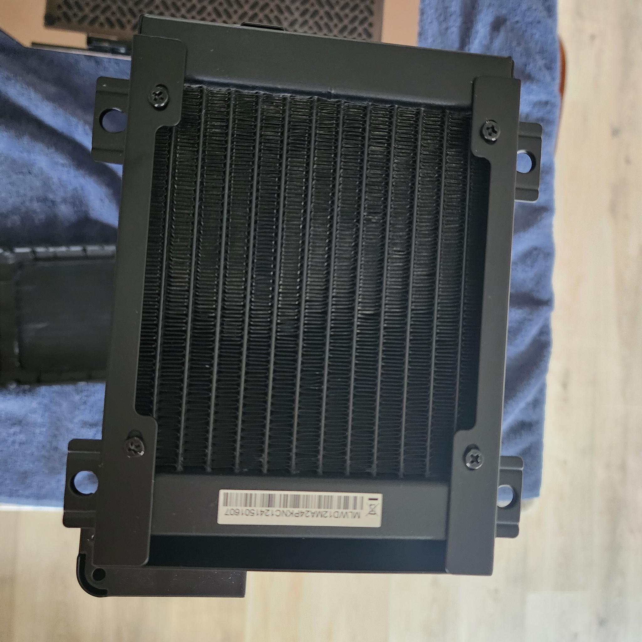 Cooler Master NCORE 100 MAX "Bronze"
