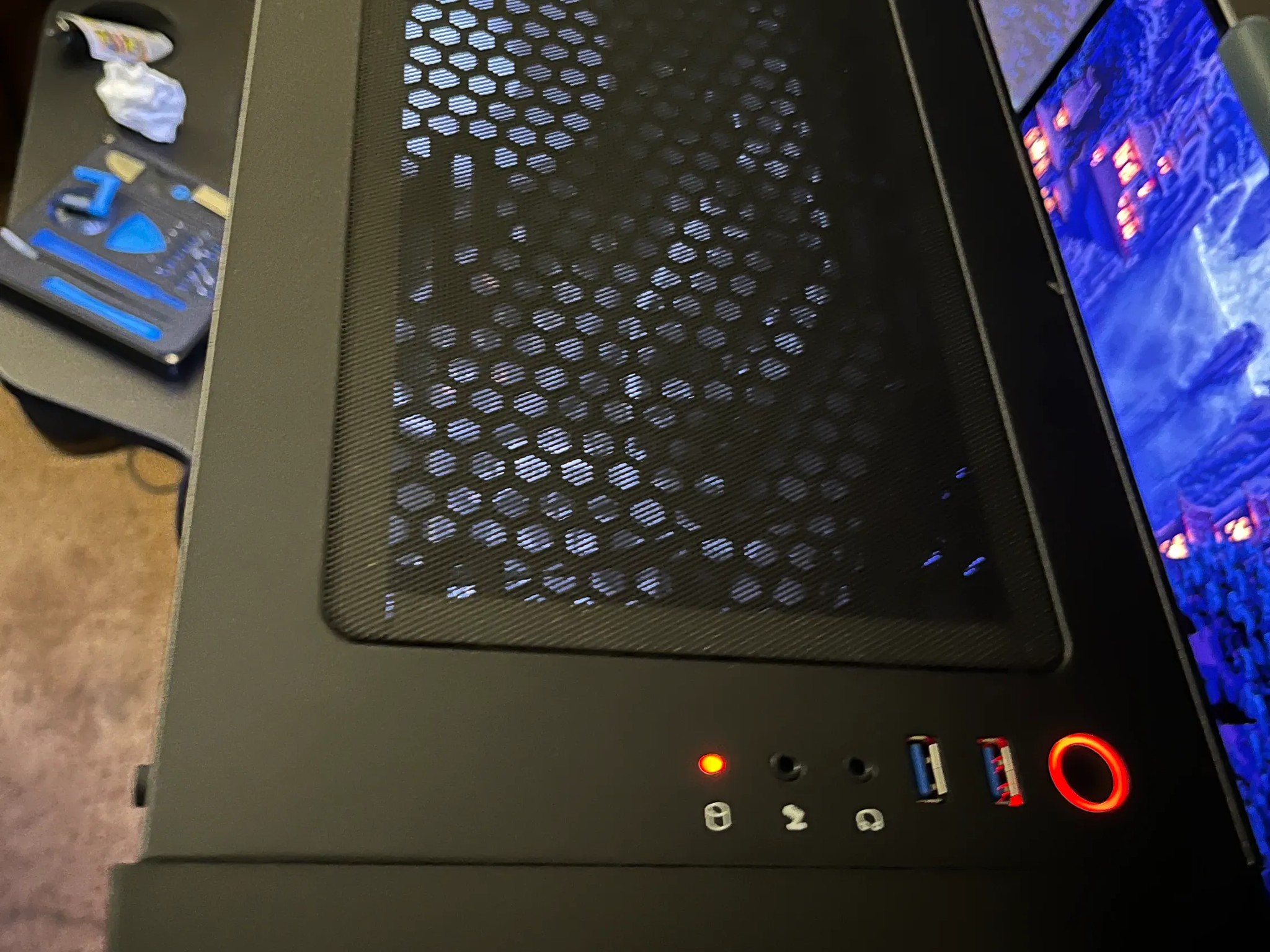 NVIDIA GeForce GTX 1080 // Intel i7-8700K // Liquid Cooled // 16 GB Ram // 1TB SSD