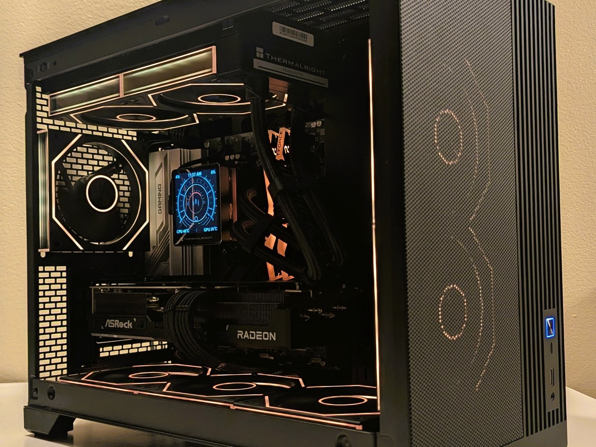 RX 9070 XT 16GB | RYZEN 9600X | 16GB DDR5 | 1TB SSD | 240MM LCD AIO | 850W GOLD| WIFI+BT
