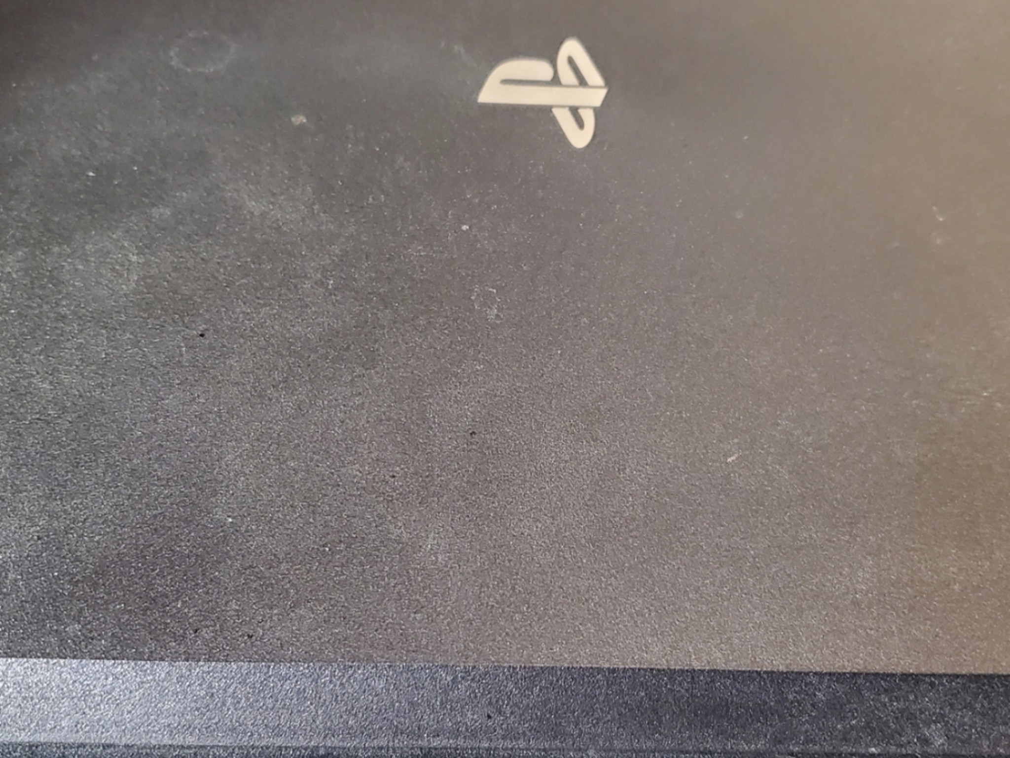 PS4 pro 1TB, w/12 games, OEM controller Bundle