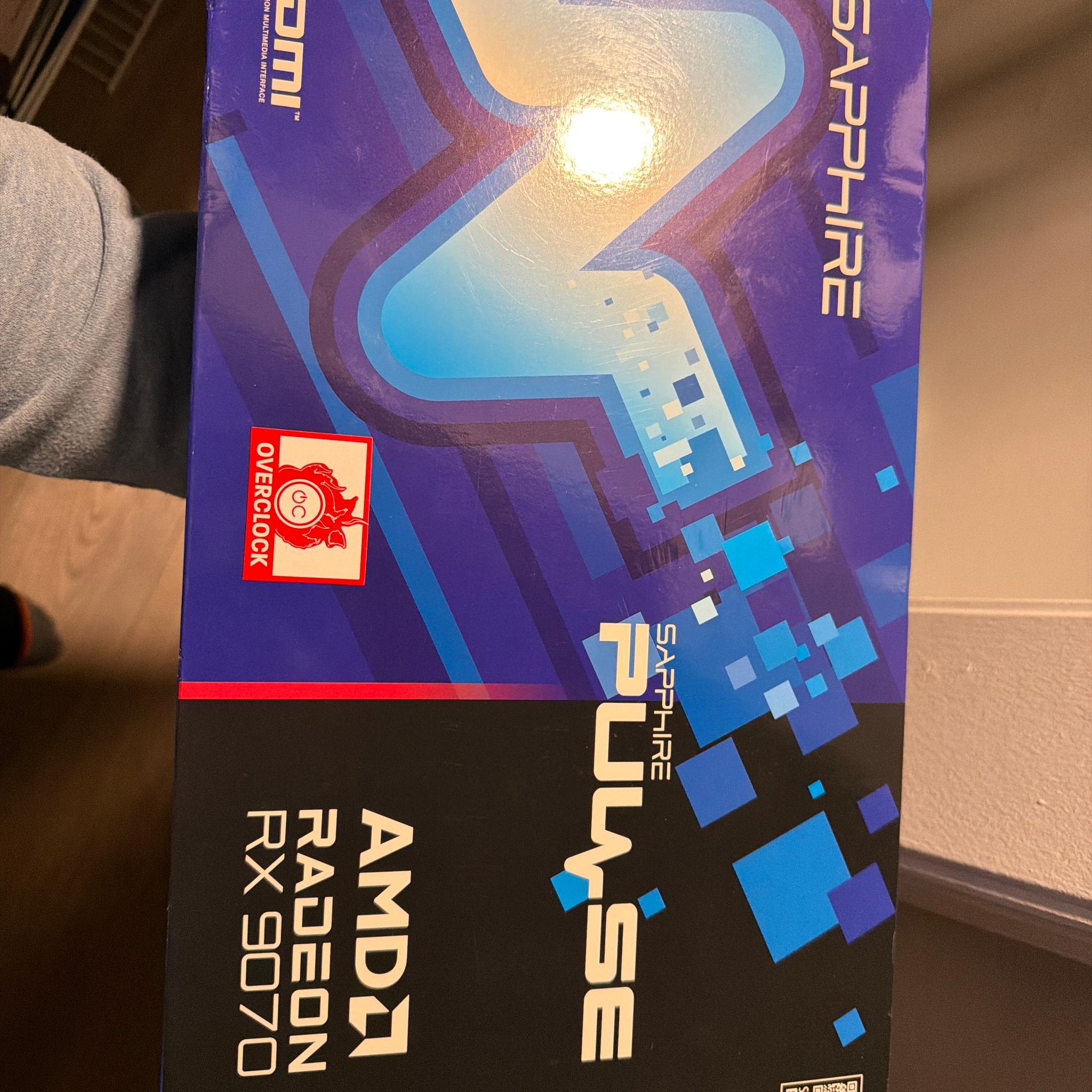 Sapphire PULSE AMD Radeon RX 9070 XT