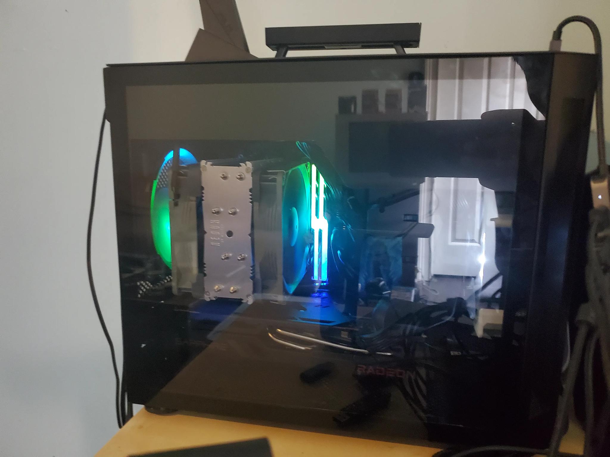 RX 6700XT Ryzen 5 5600X Mini ITX PC Windows 10 Pro Bluetooth Wifi GREAT VALUE