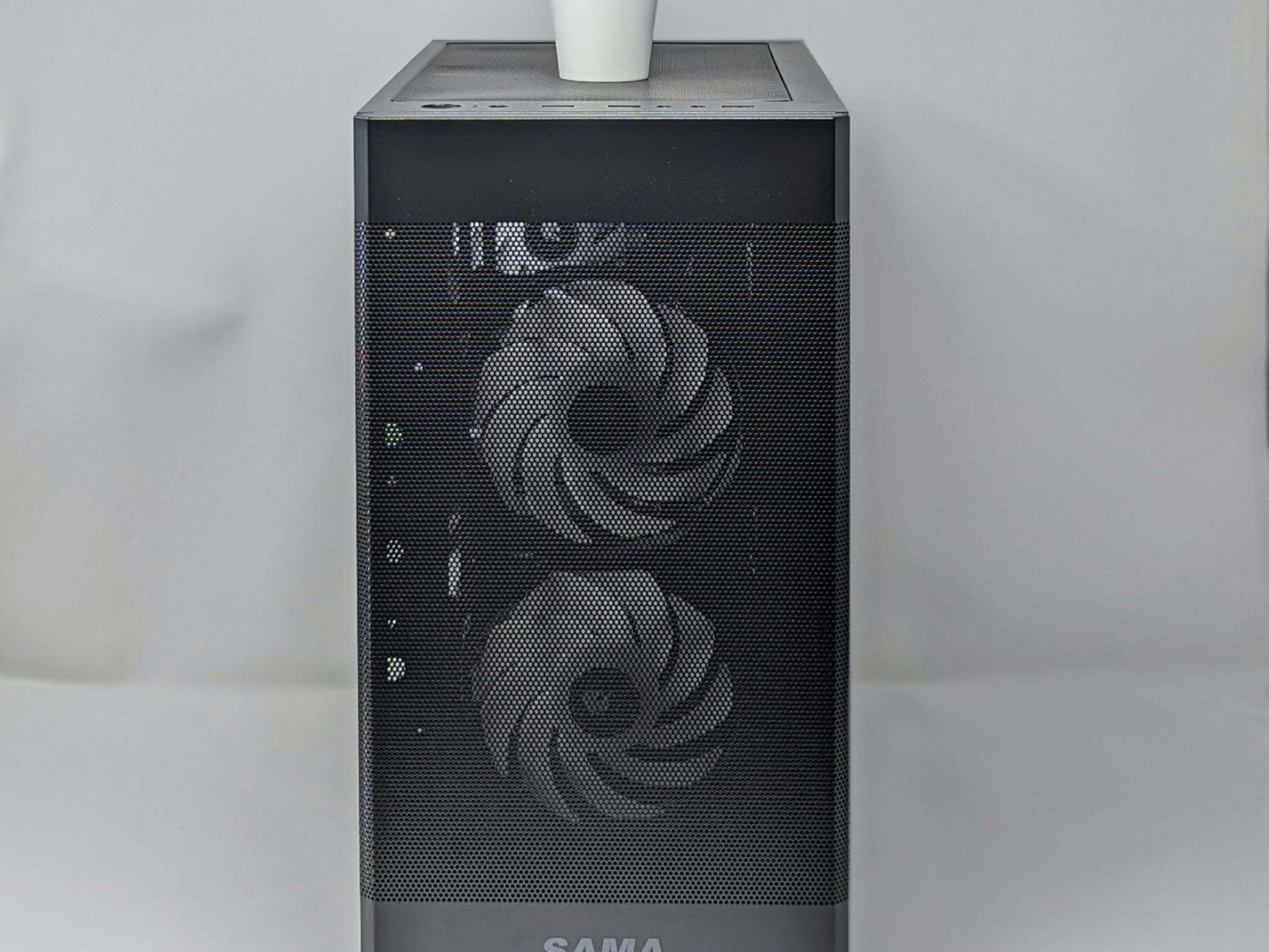 Sleek RTX Whisperer | RTX 3060 | Ryzen 5 5500 | 16gb RAM | TEAMGROUP MP34 1 TB M.2 NVMe SSD