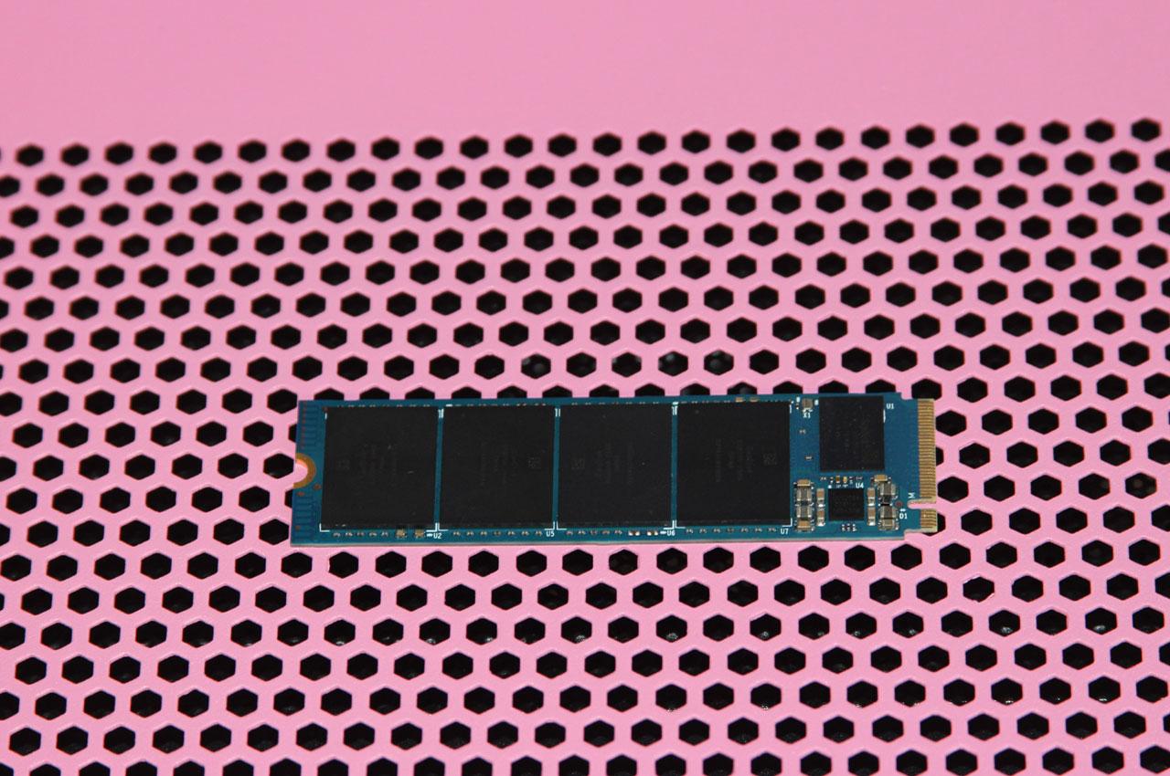 Western Digital SN350 NVMe™ SSD - 1 TB QLC PCIe Gen3 x4 v1.3