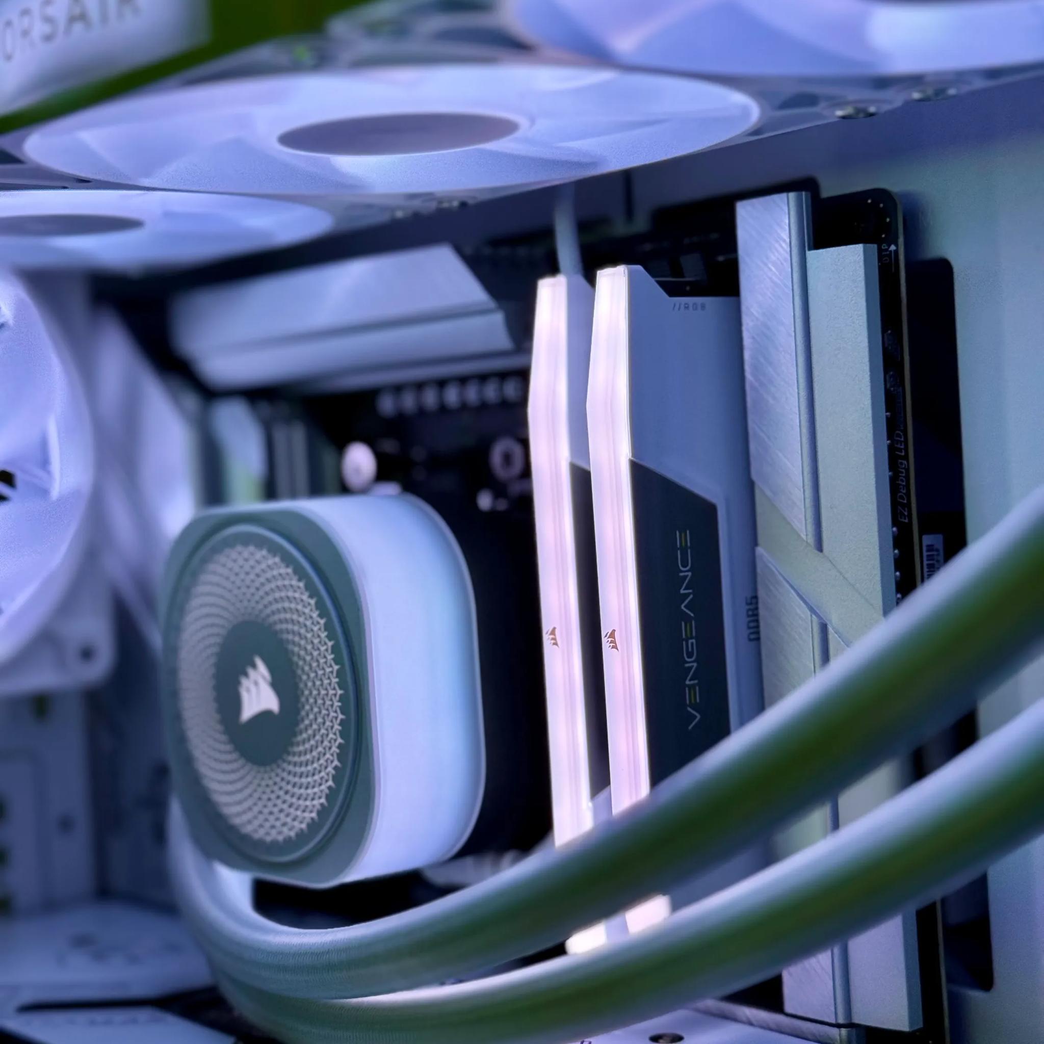 Corsair Dream Gaming PC ✨ 7900XT 20GB, Ryzen 7600X, 2TB M.2 SSD, 32GB RAM, Project ZERO MOBO, WIN11