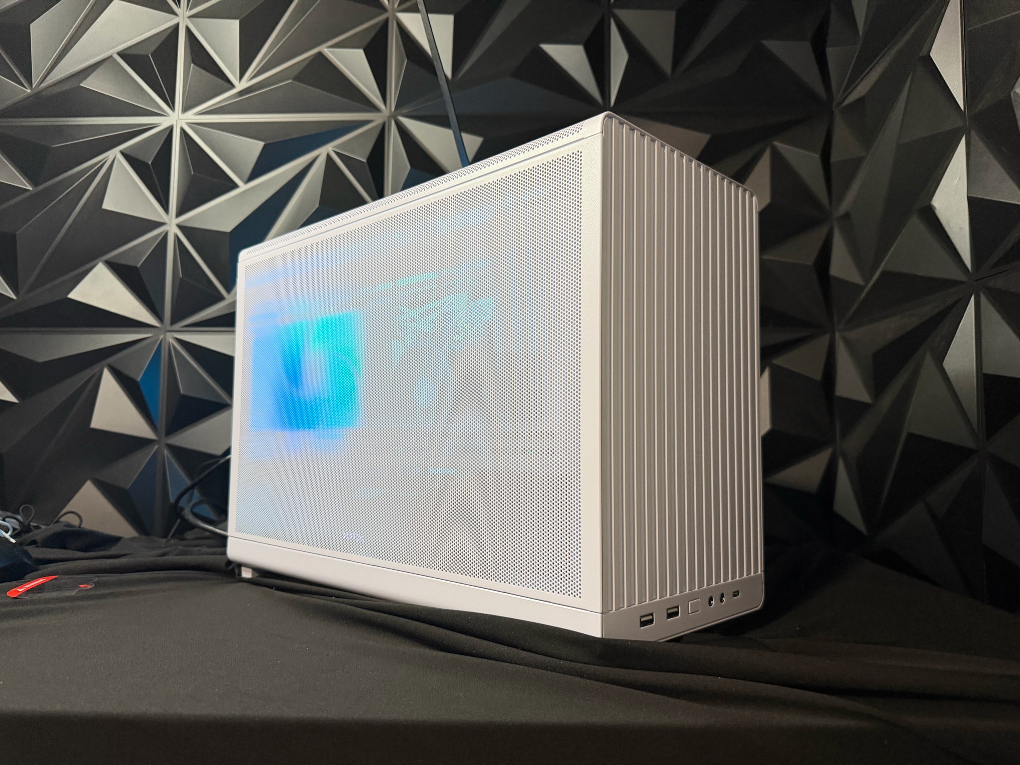 ❄️🧊 ICE BLOCK 5557 🧊❄️ Ryzen 5 5500| RX 5700XT| 16 GB DDR4| 1.5 TB SSD| 650W PSU