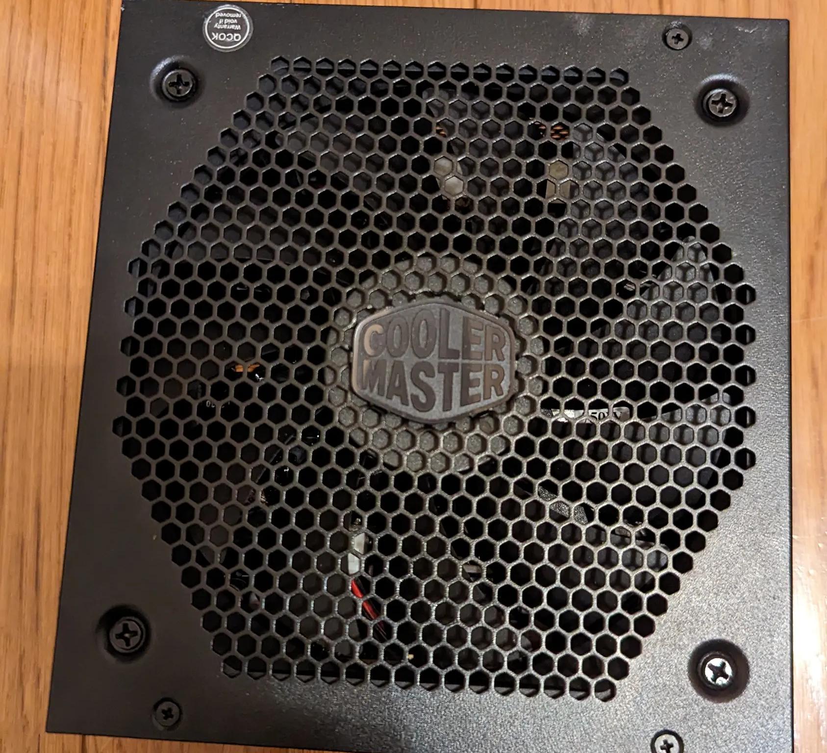 Cooler Master V750 Gold V2 Full Modular,750W, 80+ Gold Efficiency, Semi-fanless