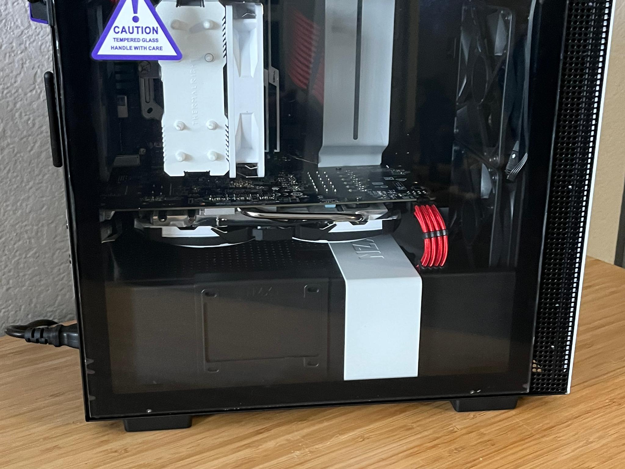 White-Out V1 Budget ITX PC - RX 580/Ryzen 7 2700