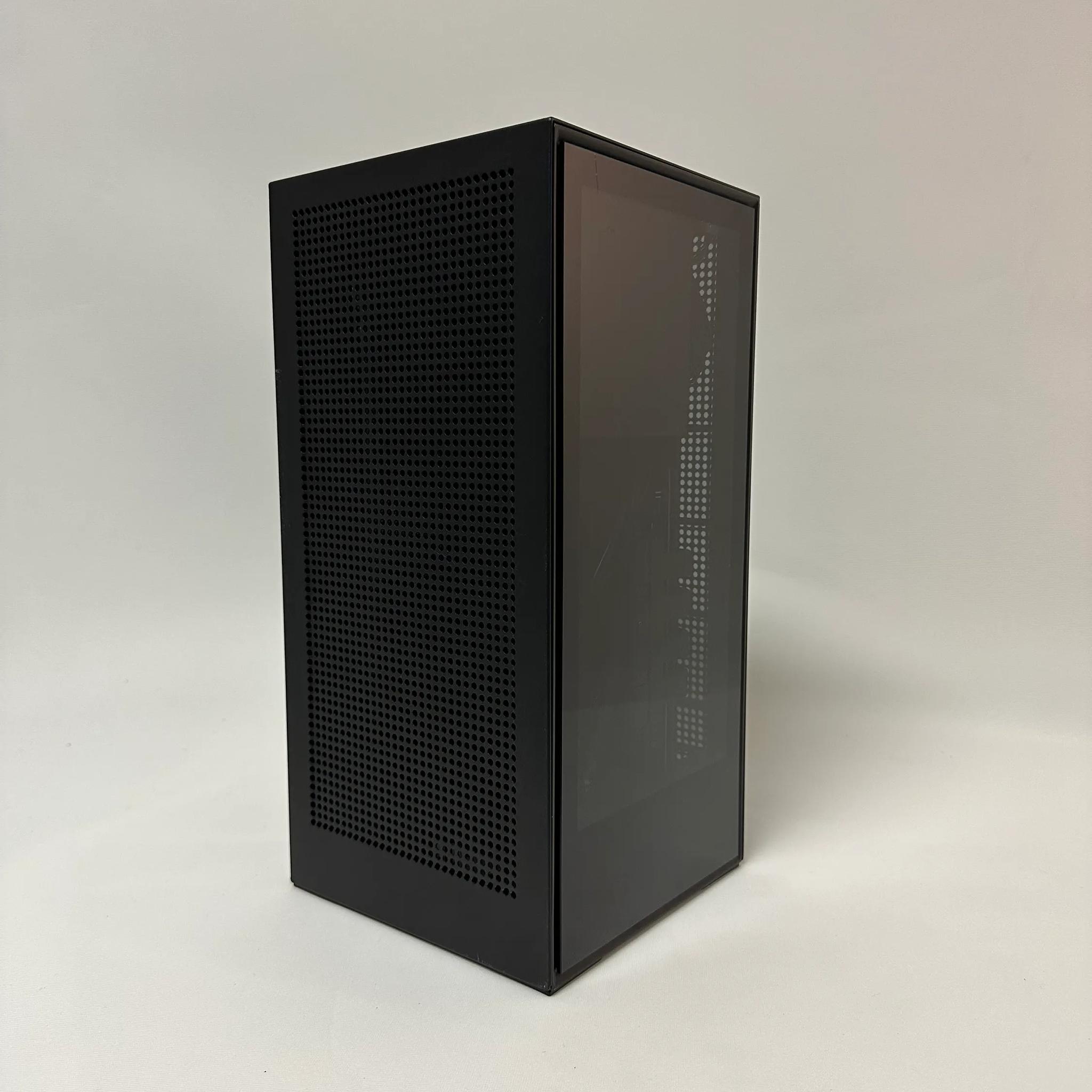 Gaming PC - H1 ITX Case - AMD 3700X - Nvidia 2070 Super - 32 GB DDR4 - 500 GB SSD