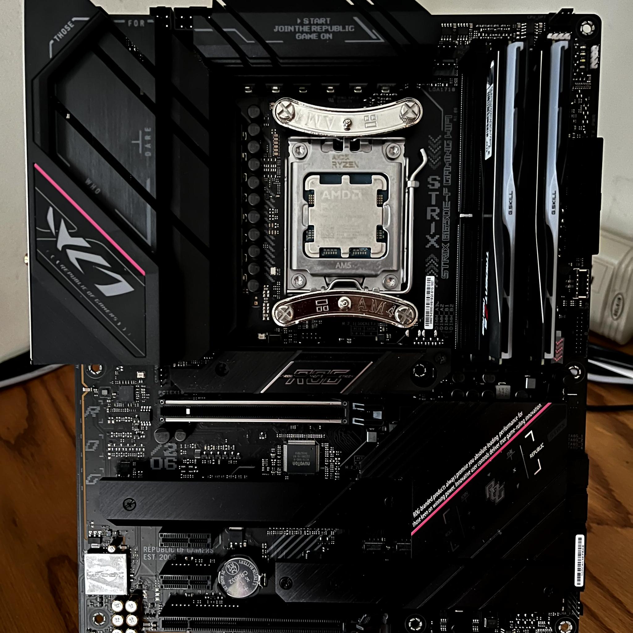 🔥Ryzen 7 9800X3D🔥 | 32G @6400 | Asus B650E-F motherboard | 4TB WD Black SN850X