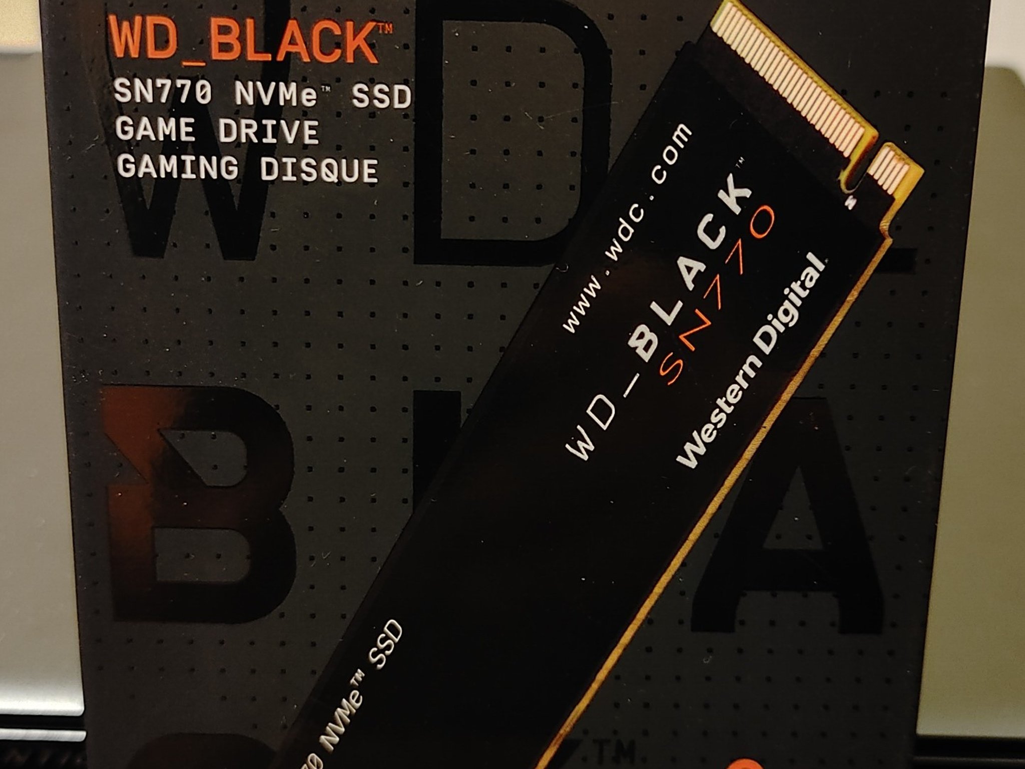 Western Digital WD Black SN770 NVME Gen 4 SSD 2TB Brand New