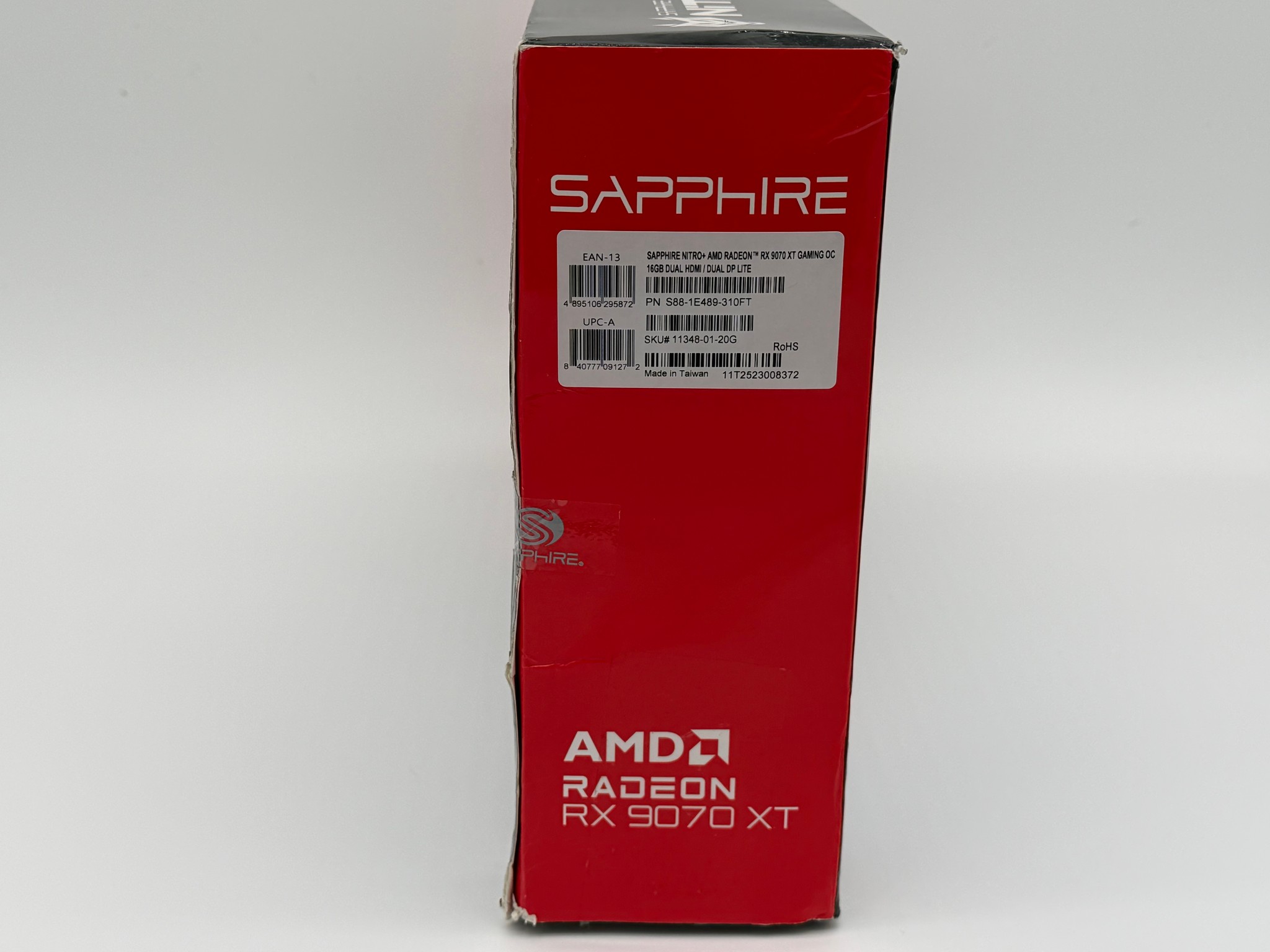 SAPPHIRE 11348-01-20G AMD Radeon RX 9070 XT NITRO Graphics Card 16GB GDDR6