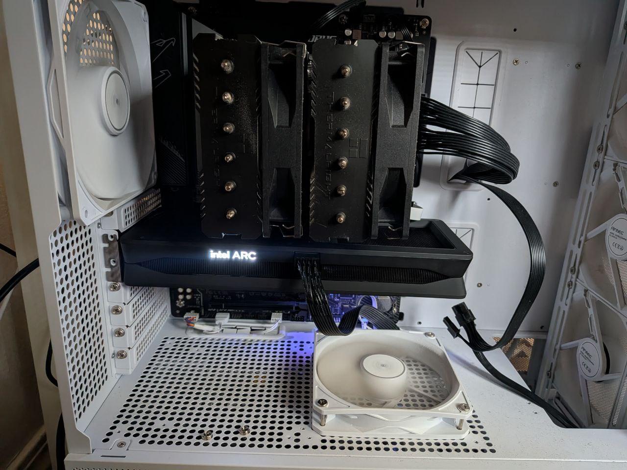 Intel Arc B580 Limited Edition Battlemage 12GB GDDR6