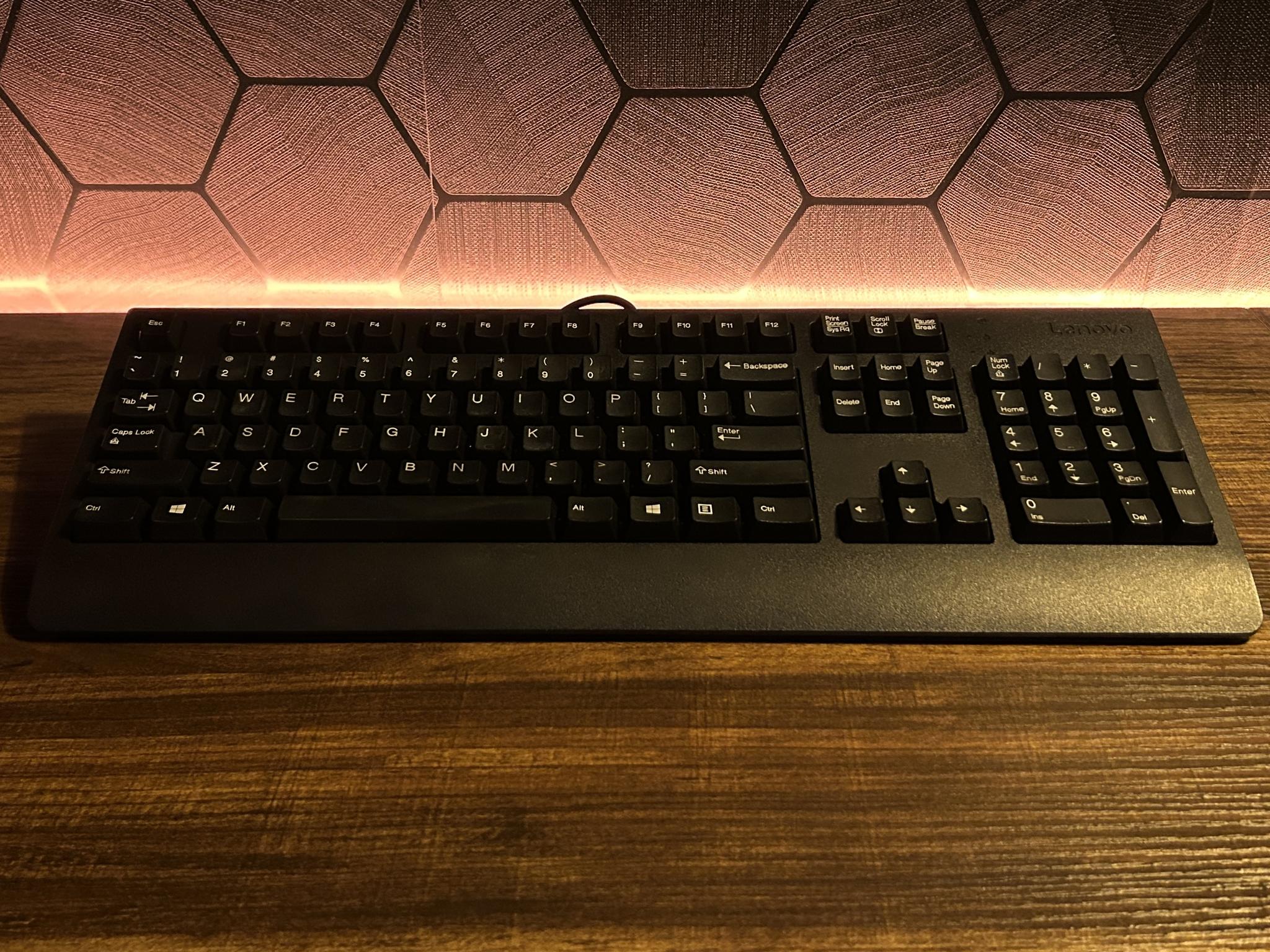 💻USED TECH DEALS💻 Lenovo Preferred Pro Wired External USB Keyboard