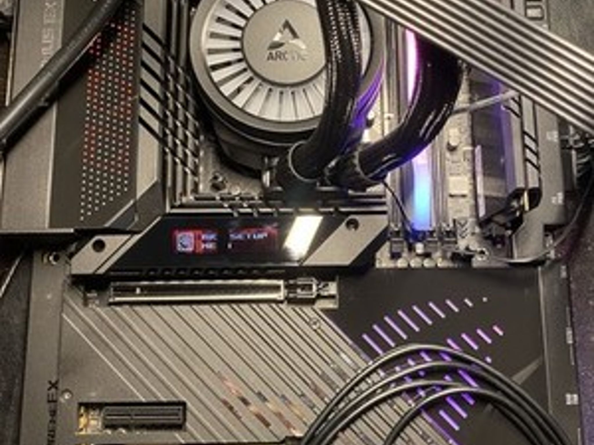 ASUS ROG Maximus Z790 Extreme, i9-13900K, and Arctic AIO Combo