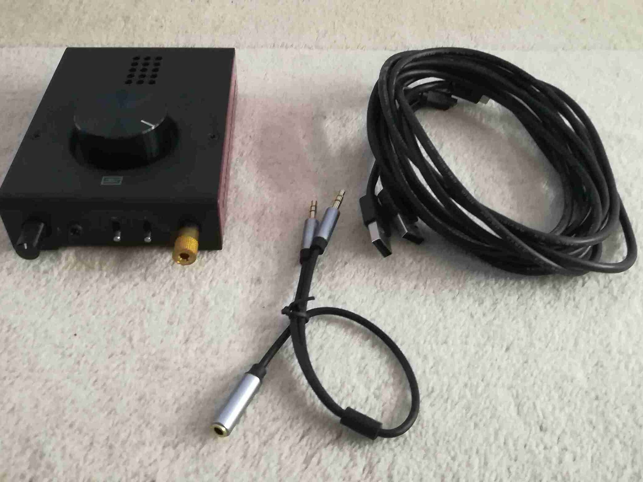 Schiit Hel High-Power Gaming/Music/Communications DAC/Amp