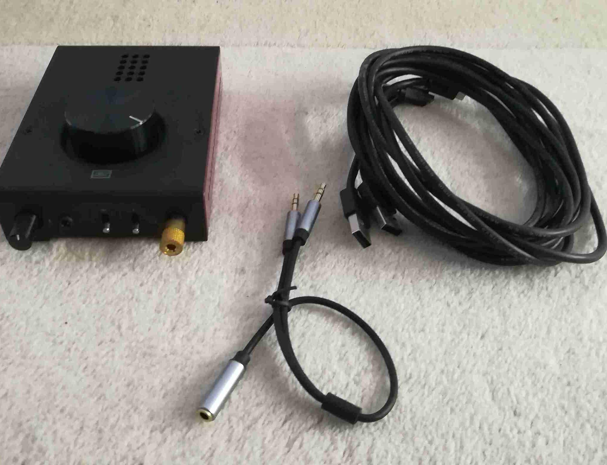 Schiit Hel High-Power Gaming/Music/Communications DAC/Amp
