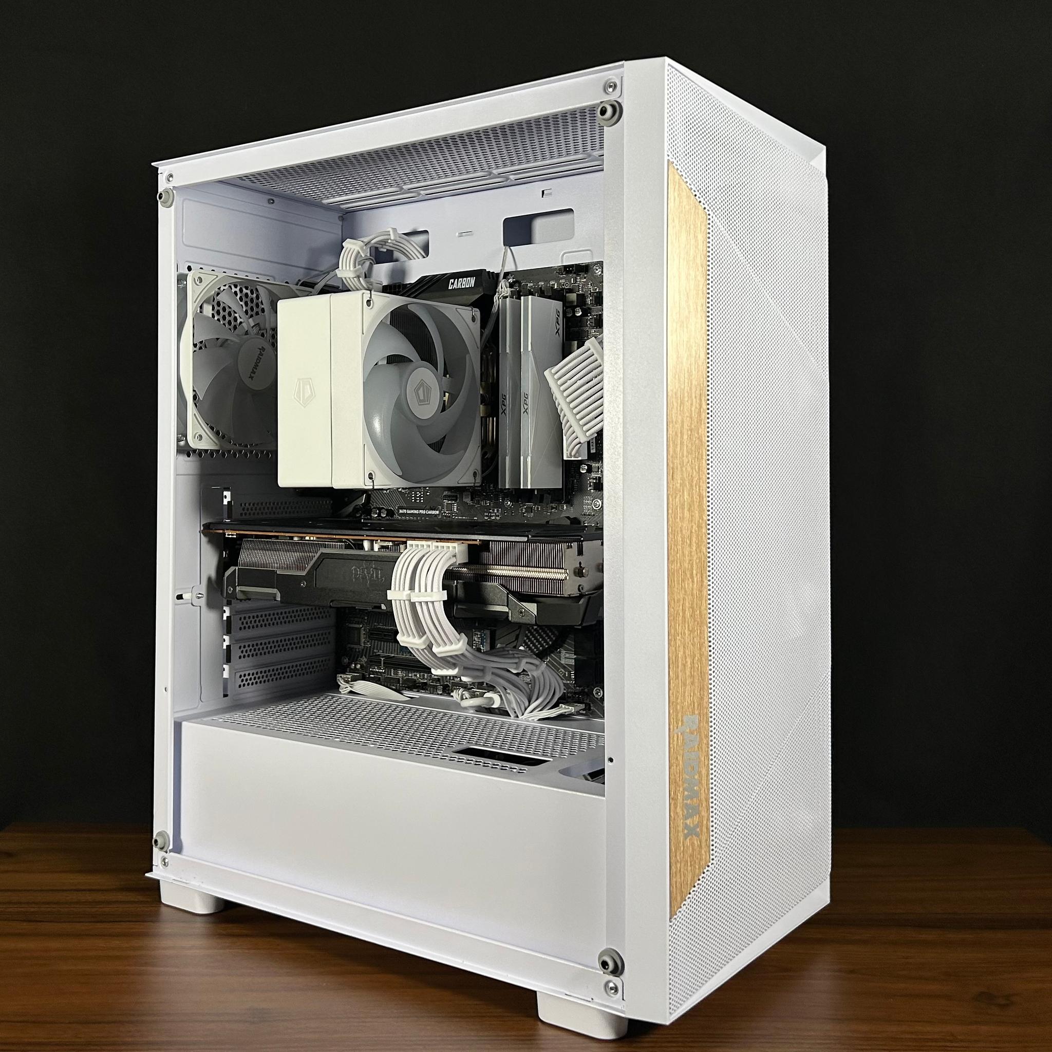 Frostwood❄️🌲 l Ryzen 5 5500 | RX 5700XT | 16GB DDR4 | White 1080p Gaming PC