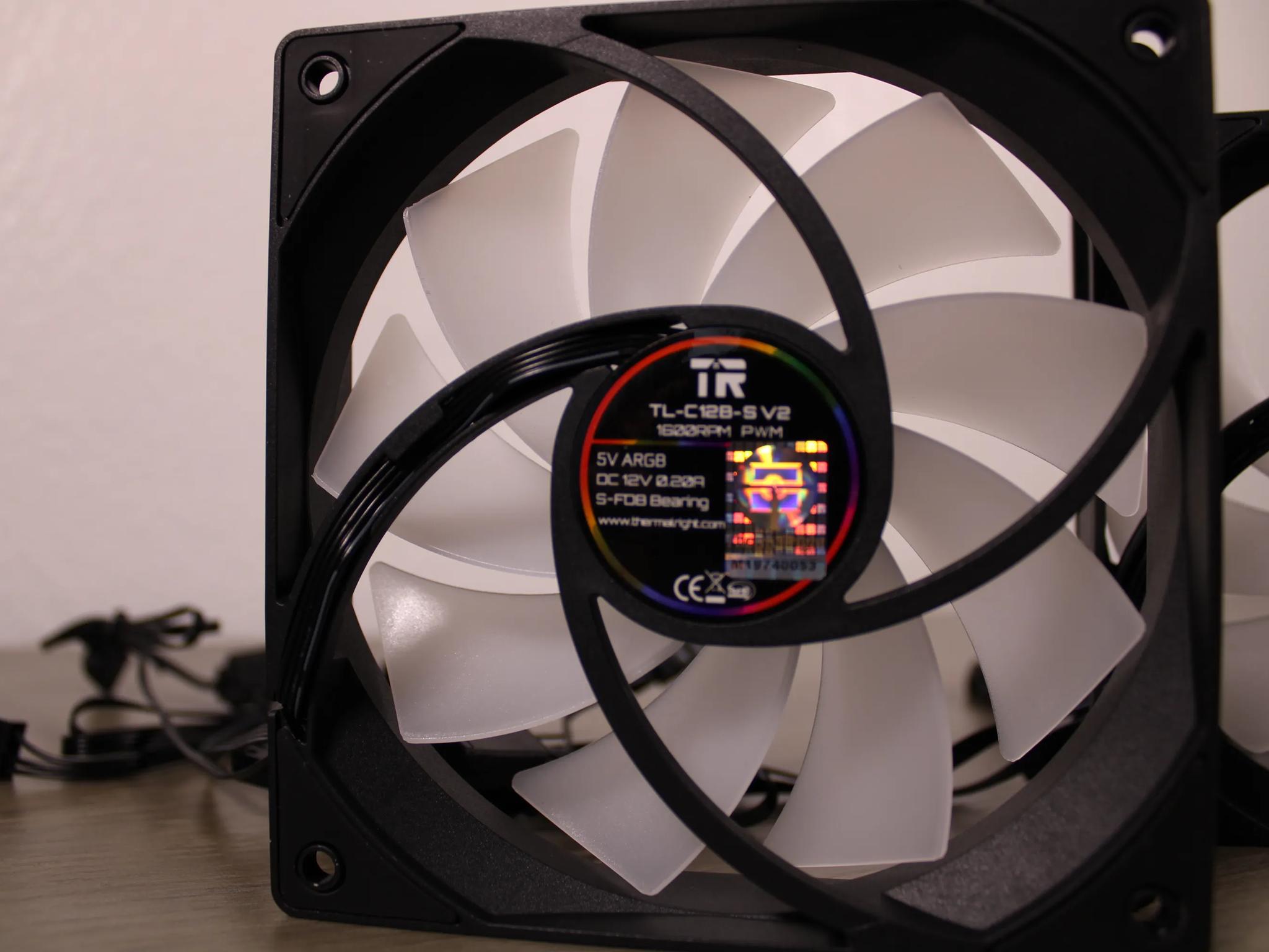 3 Thermaltake 120mm Case Fans| PWM ARGB Fans with S-FDB Bearings | BRAND NEW