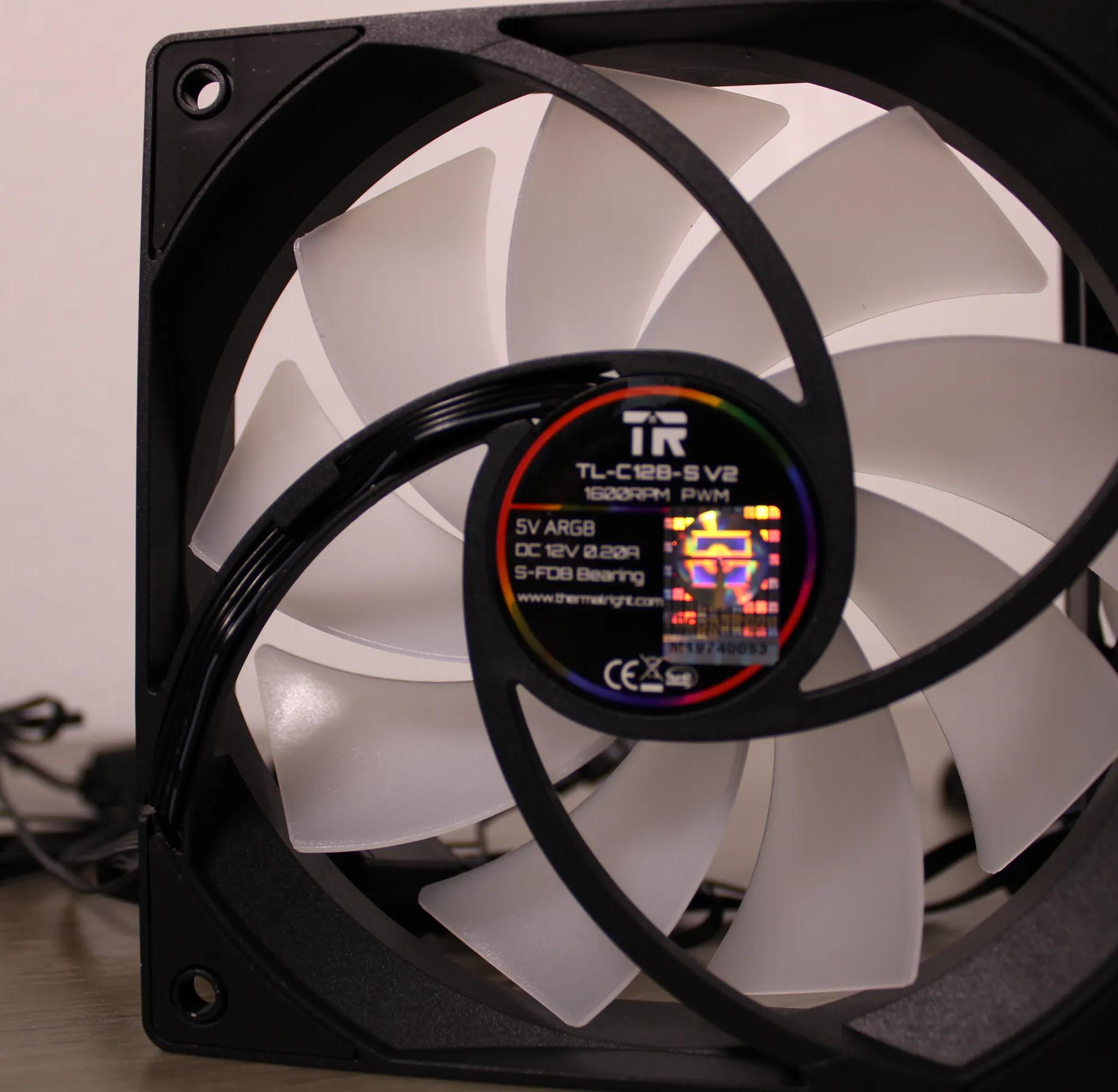 3 Thermaltake 120mm Case Fans| PWM ARGB Fans with S-FDB Bearings | BRAND NEW