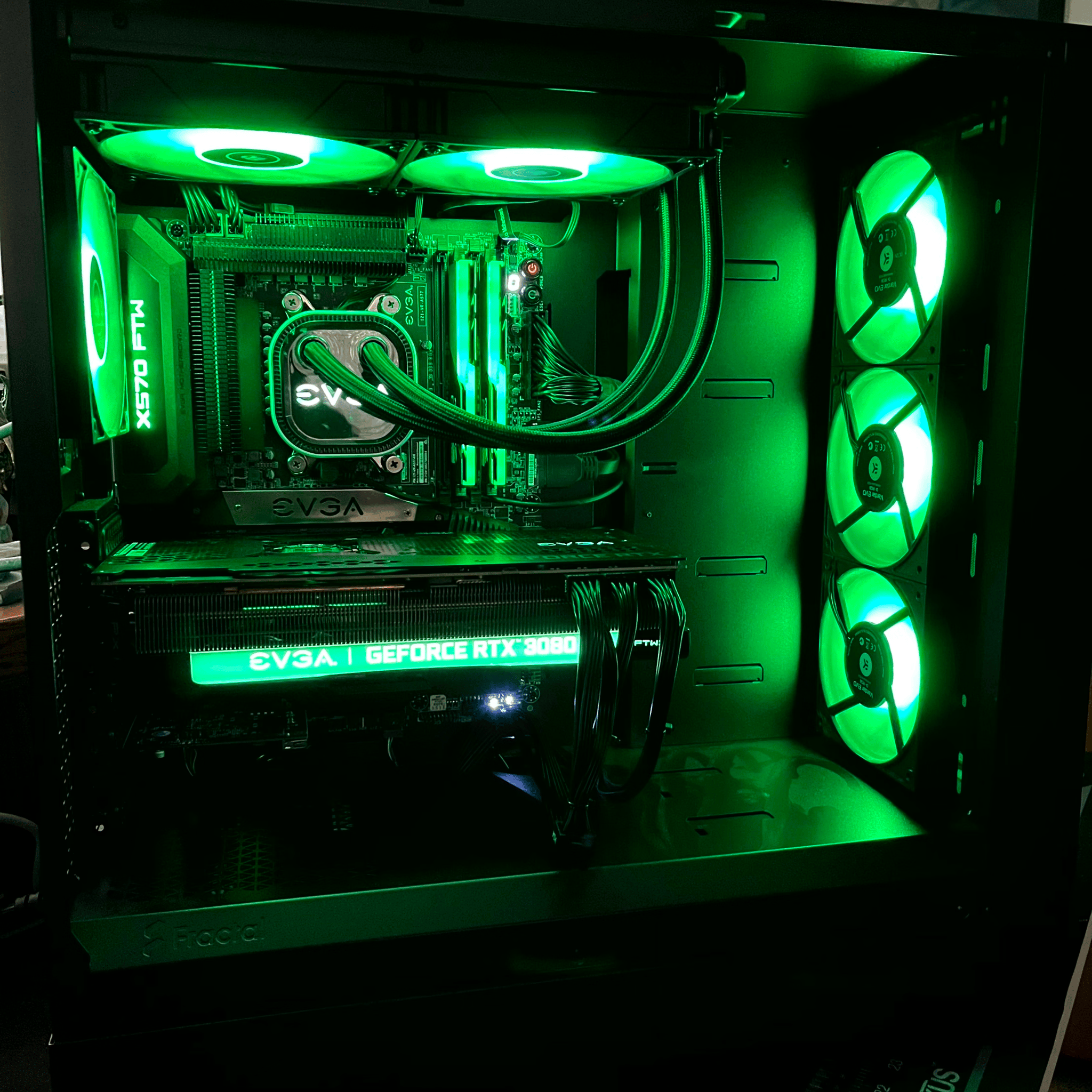EVGA RTX 3080, Ryzen 7 5800X; 32G 3600Mhz RAM; EVGA AIO