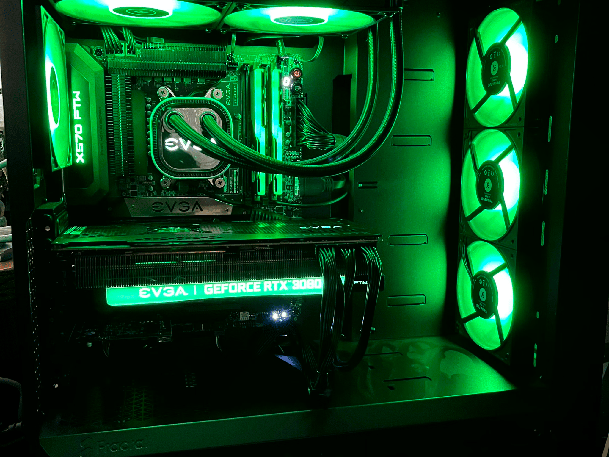 EVGA RTX 3080, Ryzen 7 5800X; 32G 3600Mhz RAM; EVGA AIO