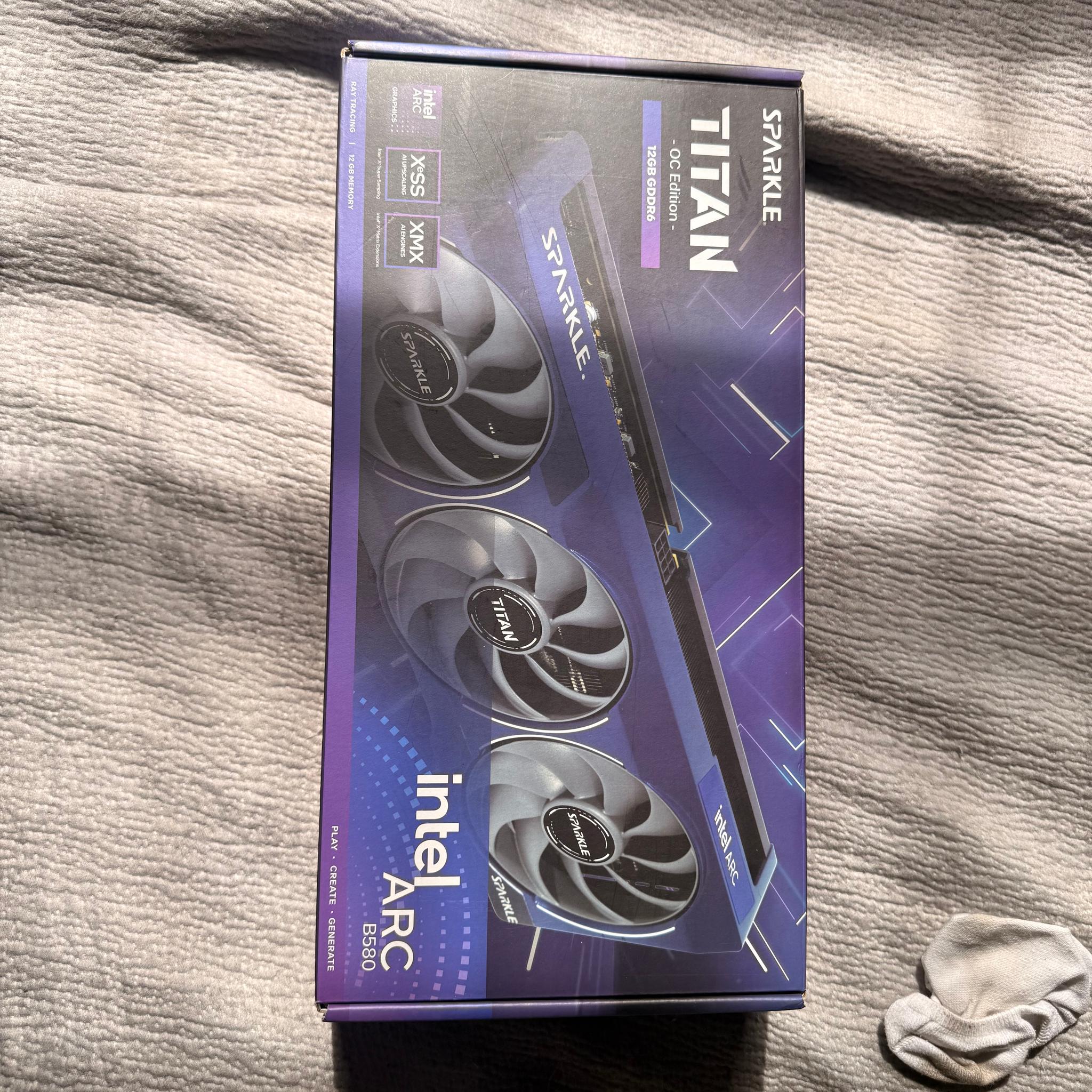 BARELY USED SPARKLE TITAN OC INTEL ARC B580/  CORSAIR CX550 PSU INCLUDED!!!!