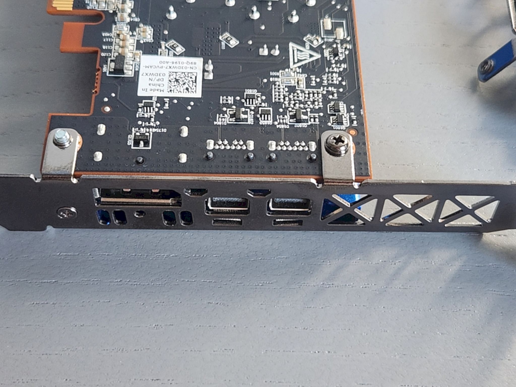 AMD Radeon Pro WX 2100