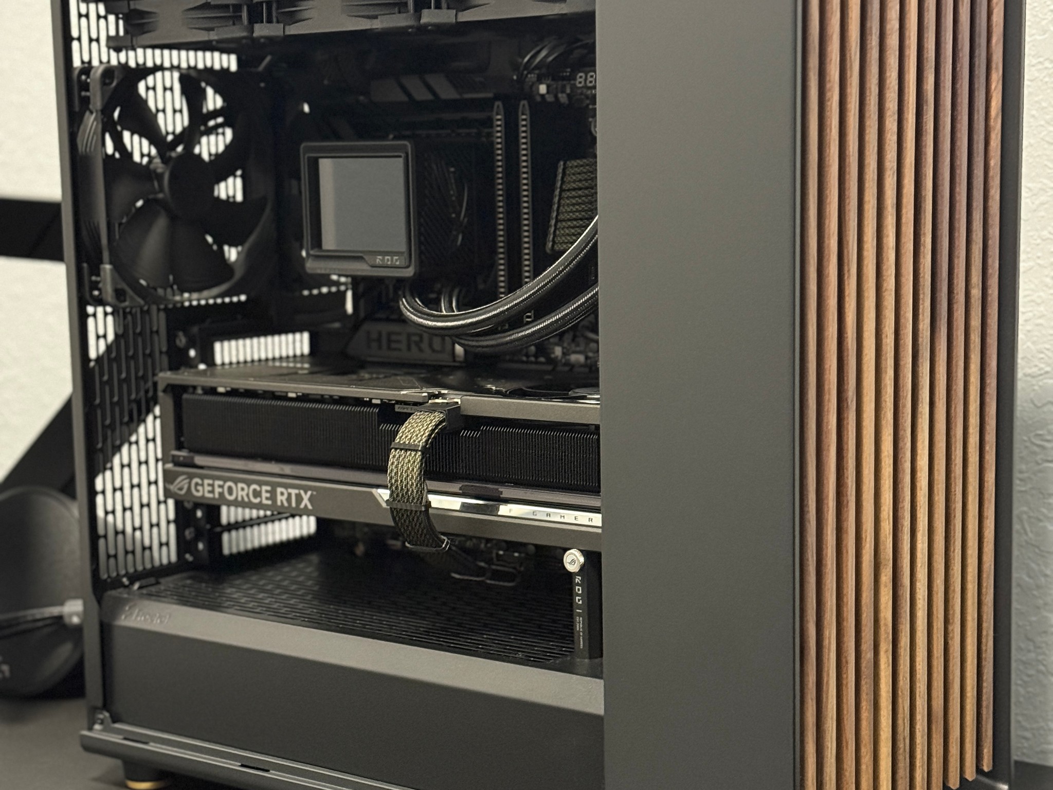 Custom Gaming PC Build