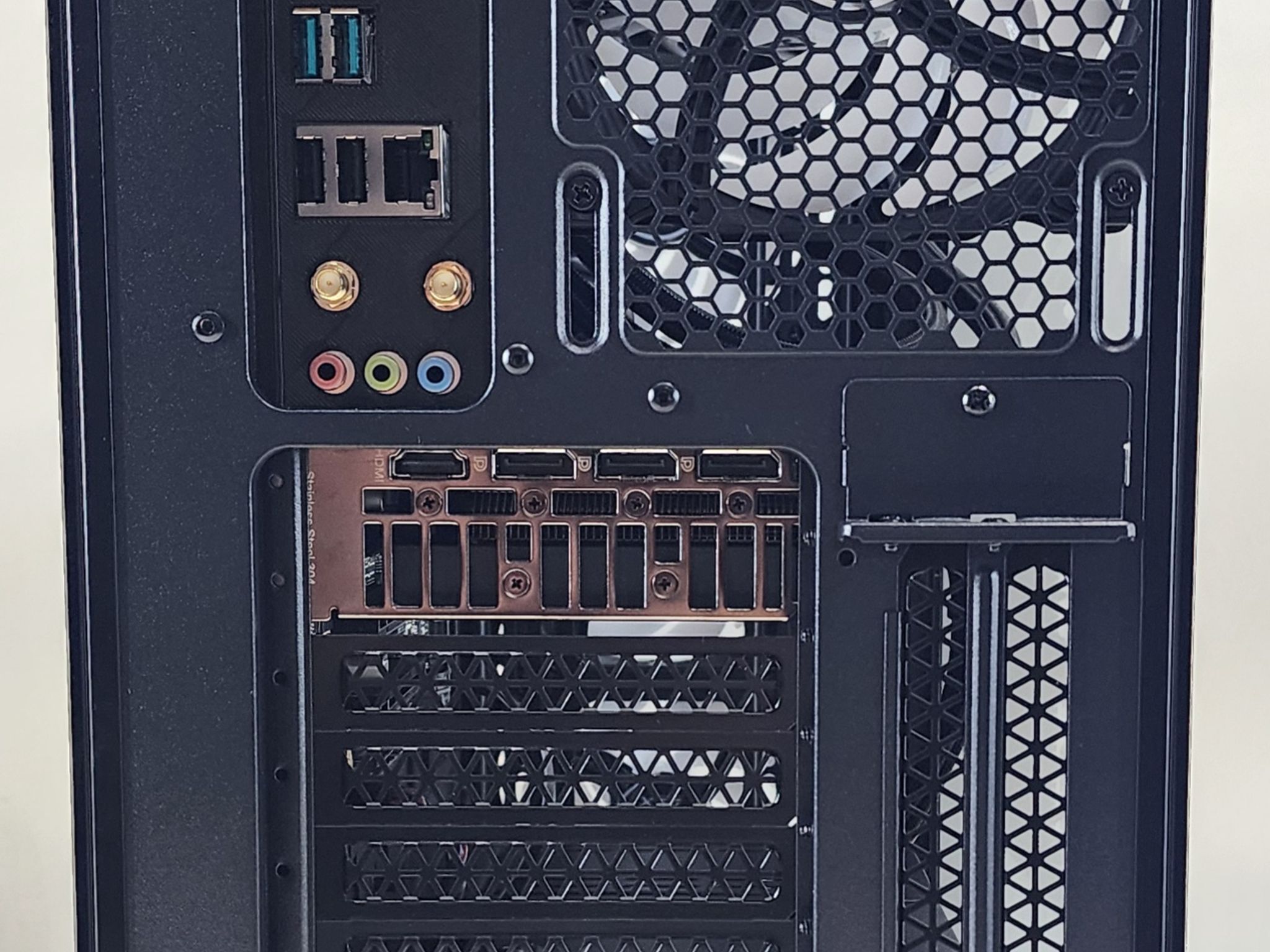 Gaming PC i3-14100F 16GB RAM 500GB SSD RTX 4060 8GB Windows 11 Computer