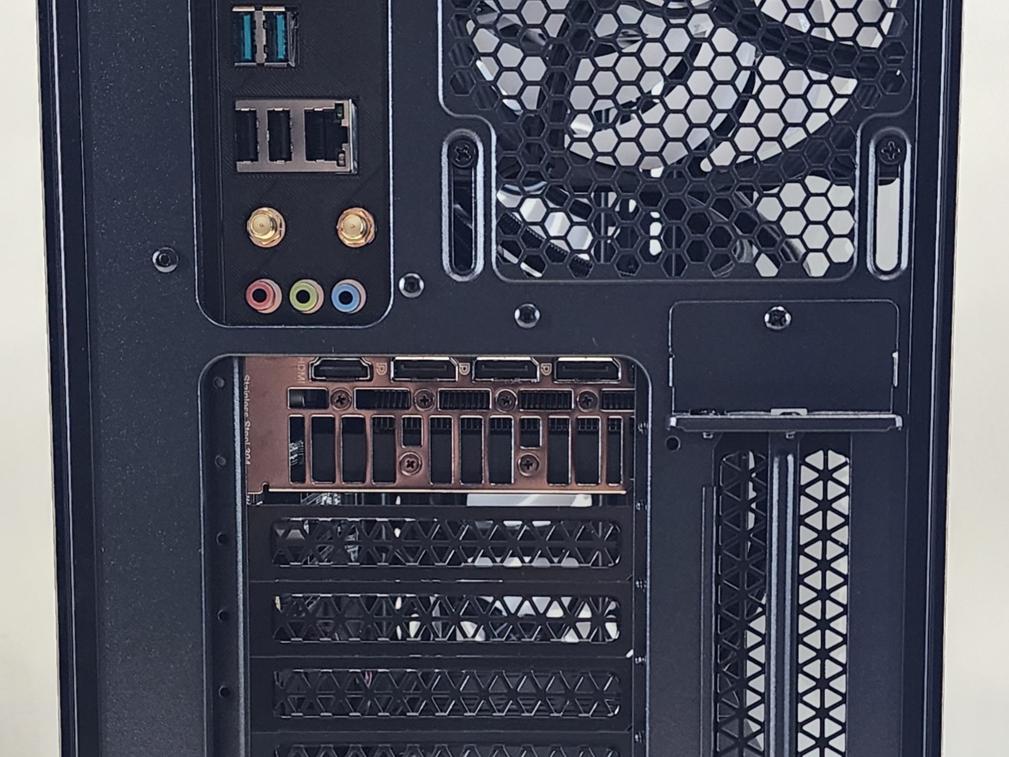 Gaming PC i3-14100F 16GB RAM 500GB SSD RTX 4060 8GB Windows 11 Computer