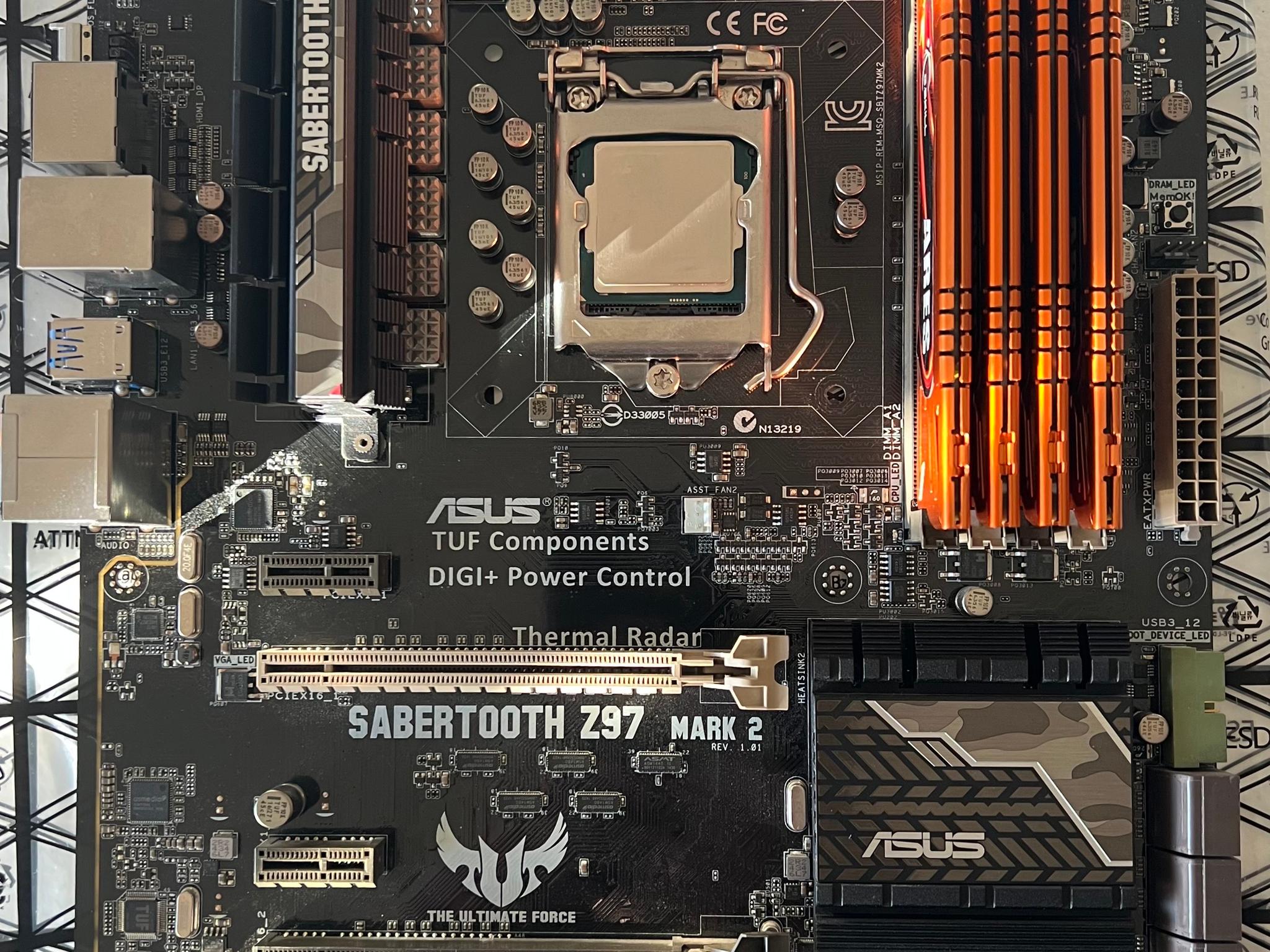 SABERTOOTH Z97 Mark 2 | i7-4790k| 4x4GB DRAM | PCI Express WIFI N Adapter