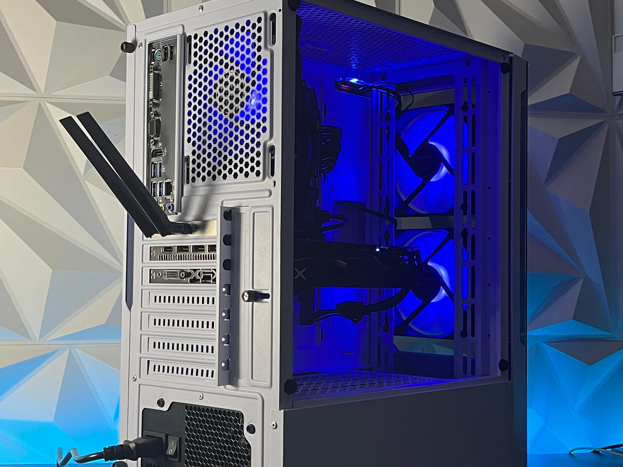RX 580 8GB OC+, Ryzen 5 2400G, 16GB RAM | White RGB Gaming Computer/PC