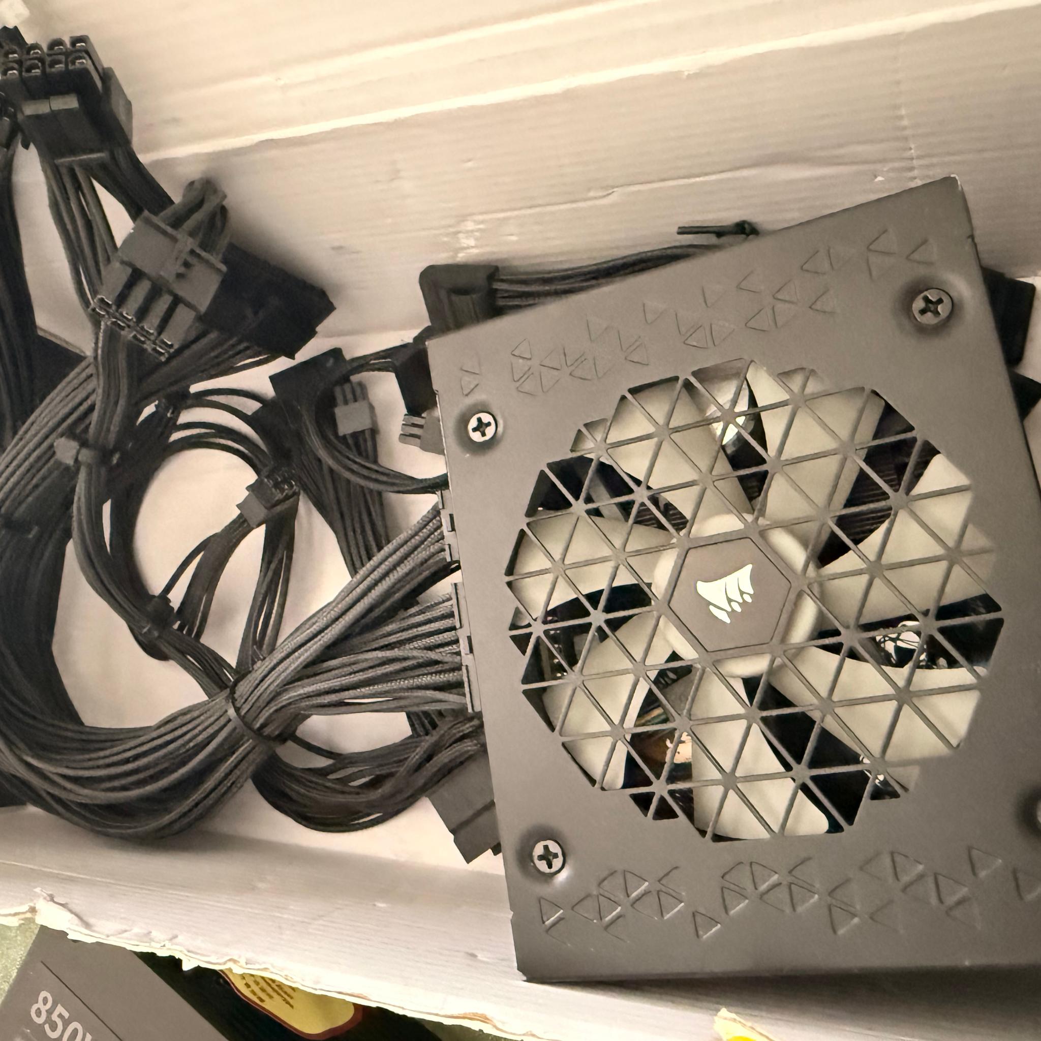 Corsair SF850L