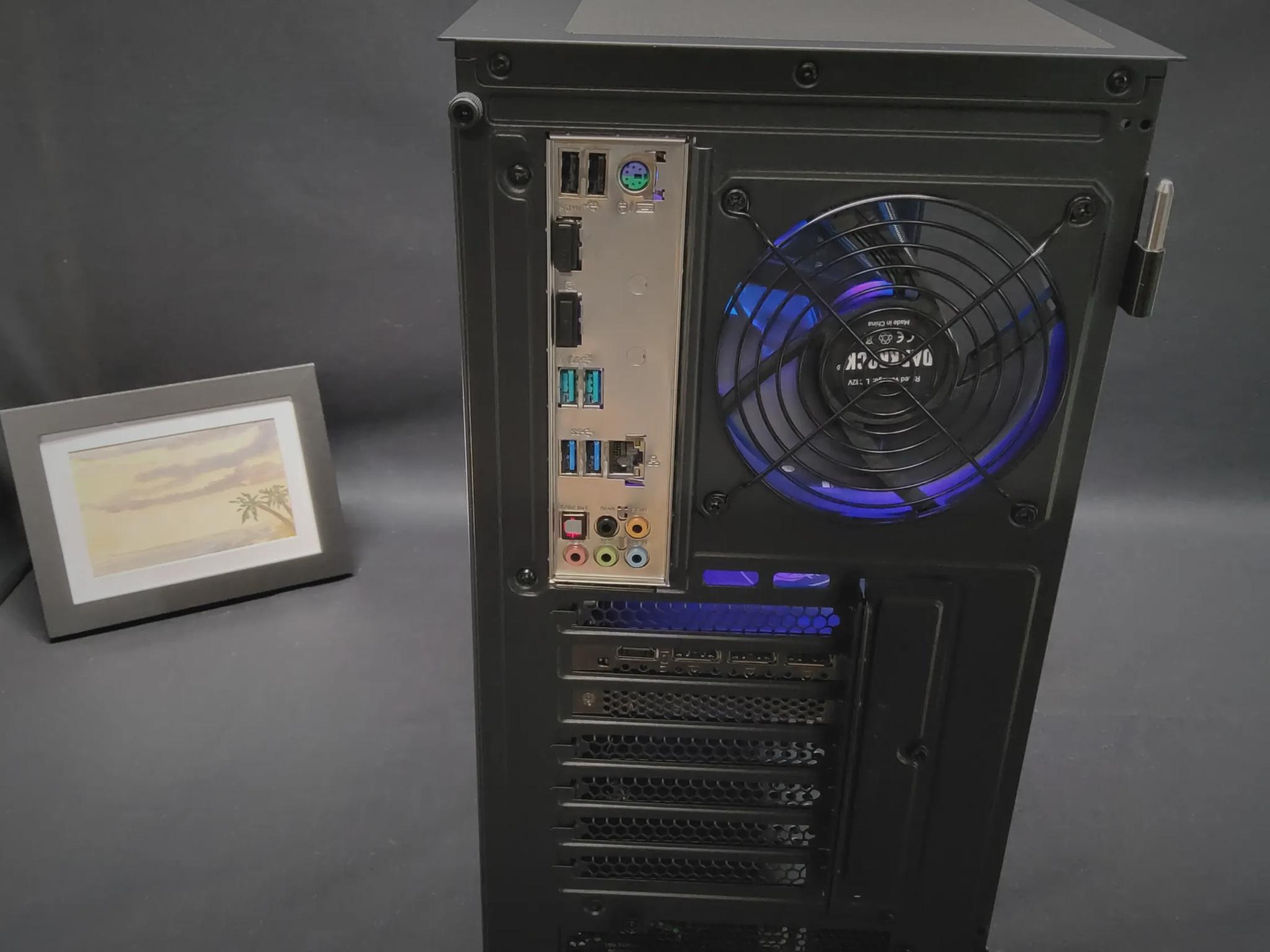 Intel i9 10900k Liquid Cooled - MSI RTX 3060
