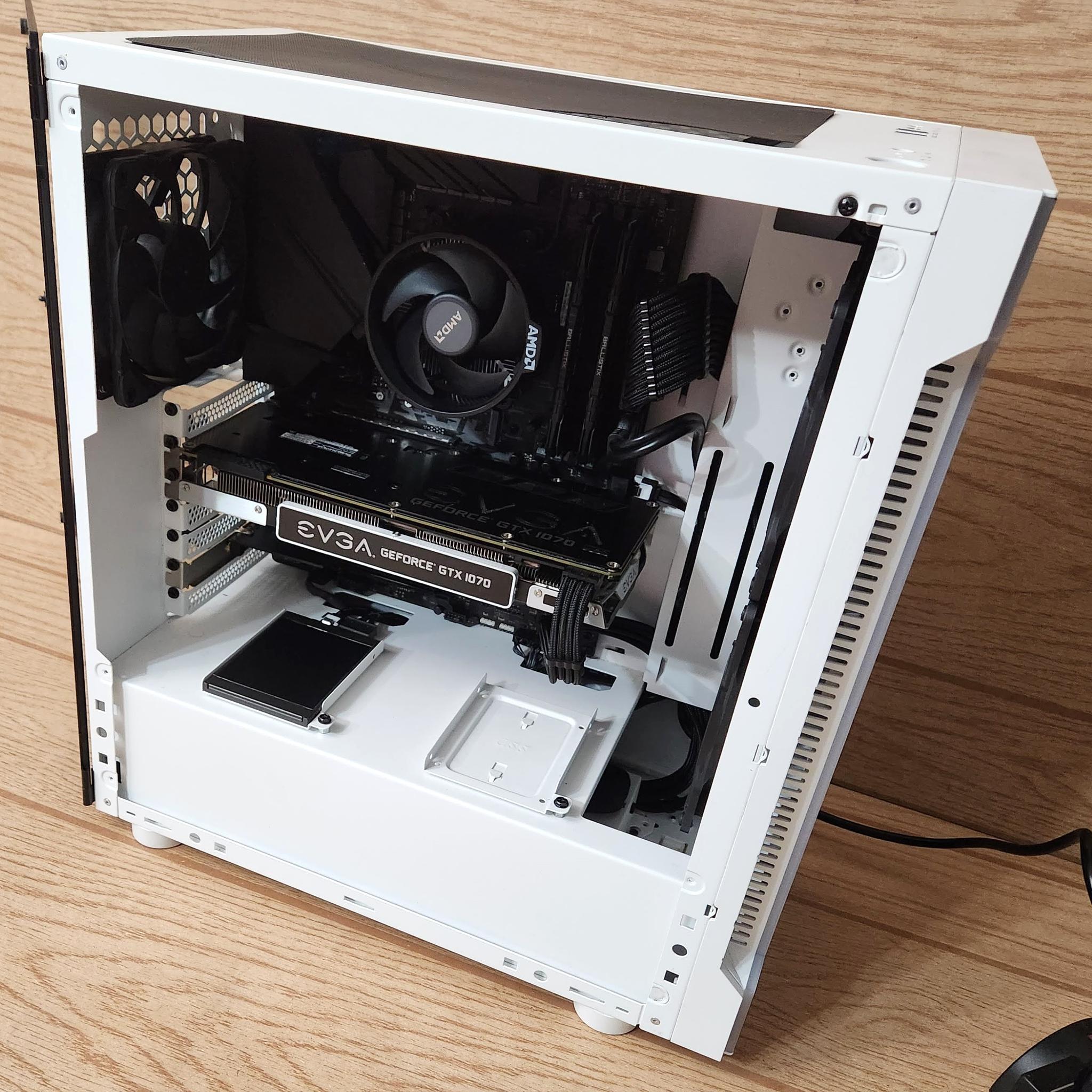 Custom Gaming PC-GTX 1070 R5 1400  512GB SSD 16GB RAM