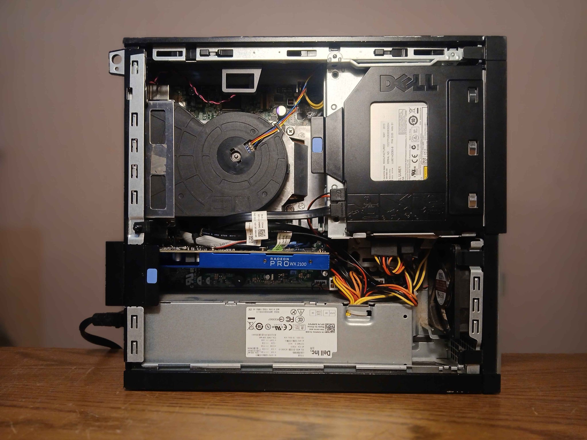 i7-3770* | 16gb RAM | wx 2100 | 240gb SSD | Optiplex 7010