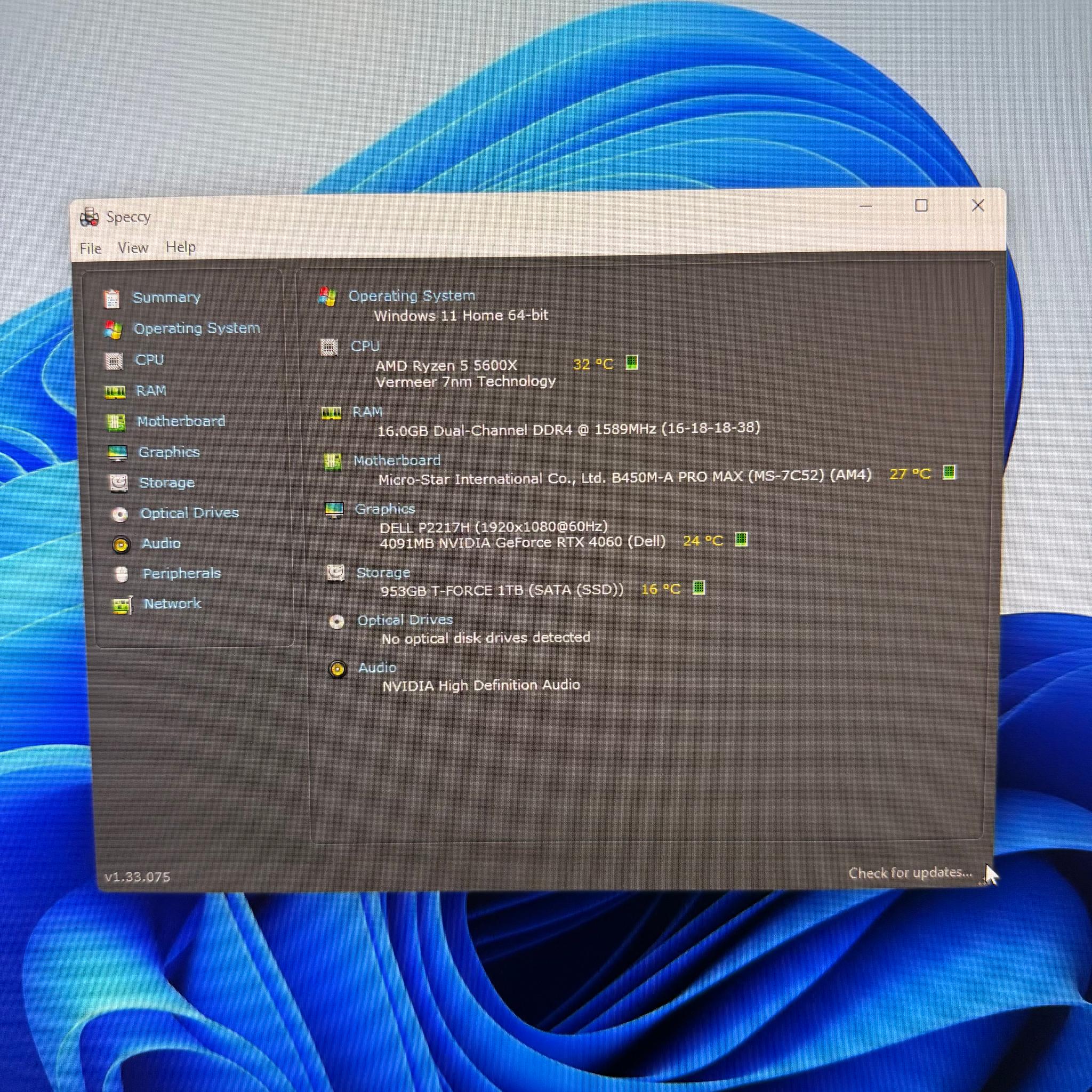 4060, Ryzen 5 5600X Gaming PC 1080p Beast, Small Profile
