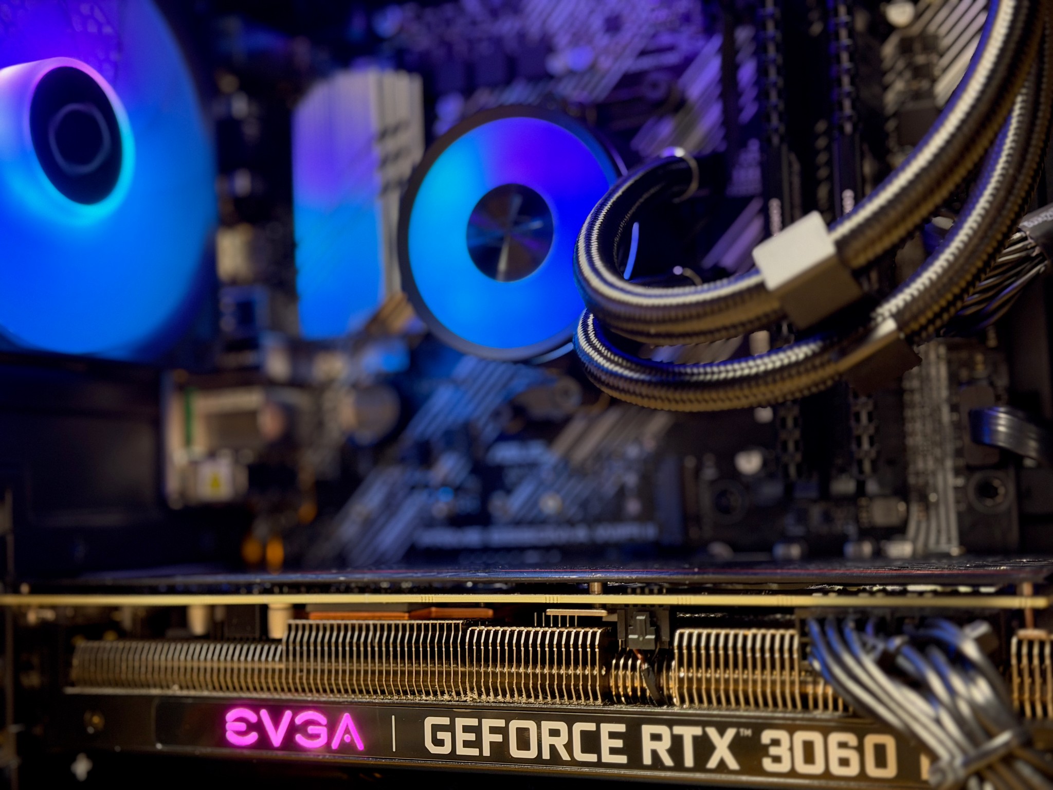 Stealth Black RTX 3060 Ti Gaming PC | Ryzen 5 5500 | 16GB RAM | AIO Cooled