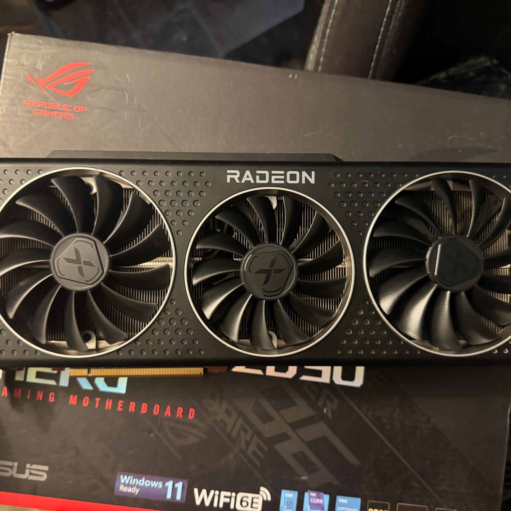 XFX Speedster MERC 319 Radeon RX 6900 XT