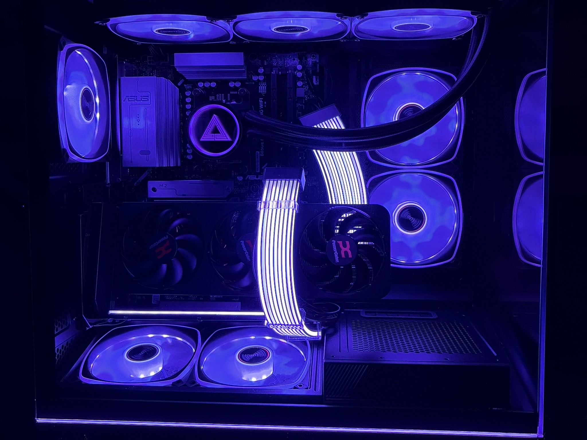 9070 XT | Ryzen 7 7800X3D | 32GB DDR5 | High End 4K Gaming PC | Steam OS Compatible