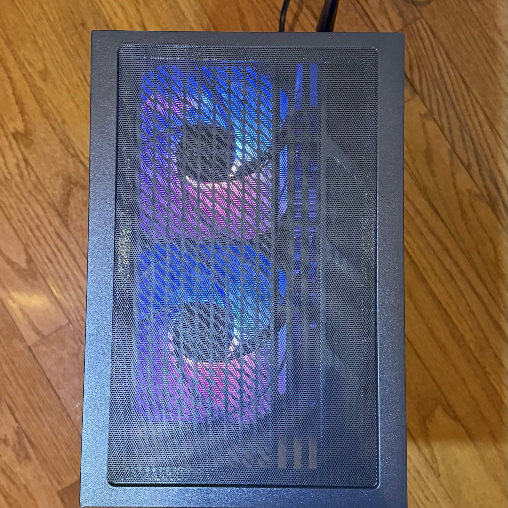 Gaming PC | RTX 2070 Super | i7-9700f | 16GB RAM | Windows 11