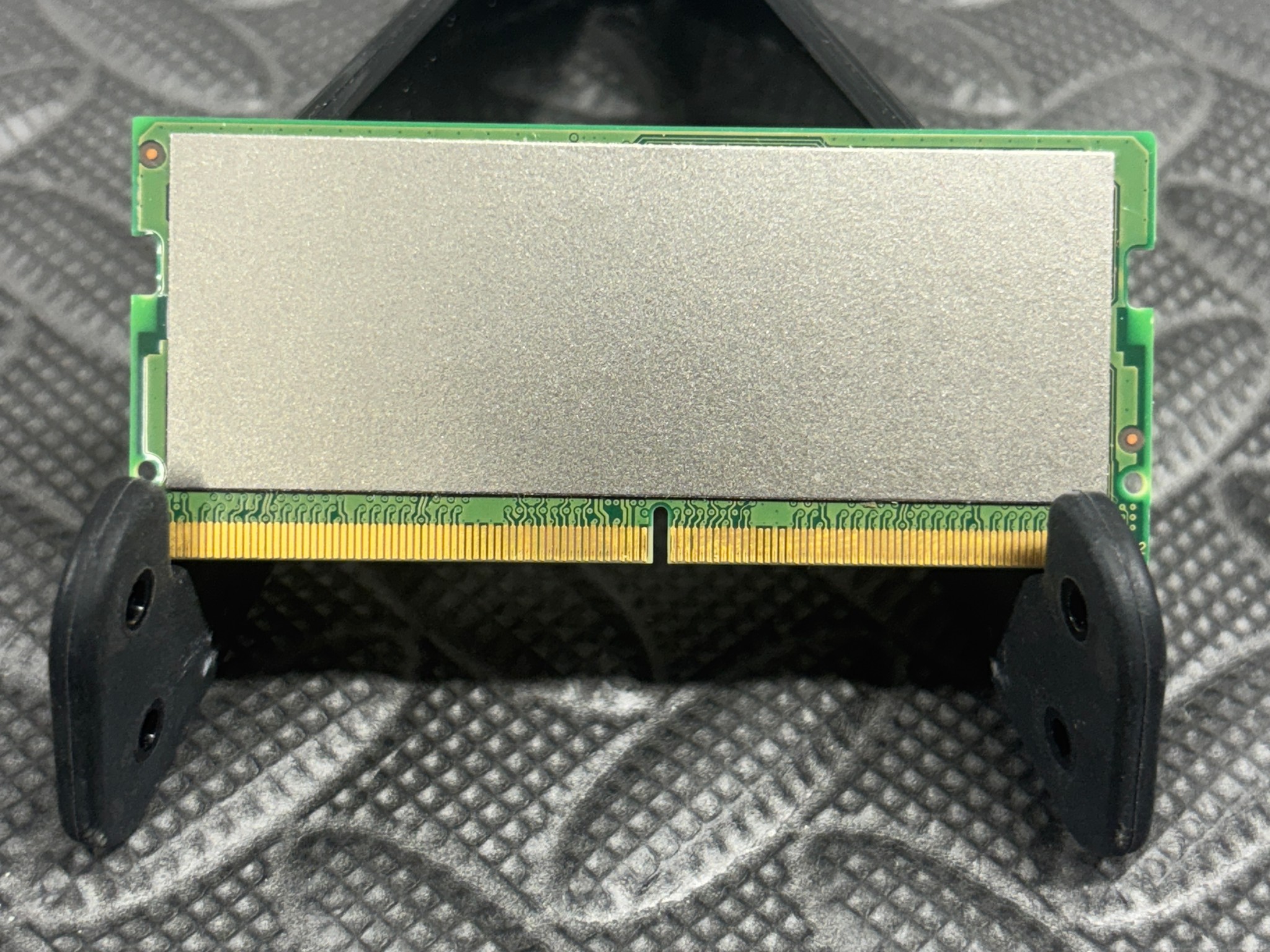 Samsung 16GB (2×8GB) DDR5-4800 PC5-4800B SODIMM Laptop RAM Kit | M425R1GB4BB0-CQK0L