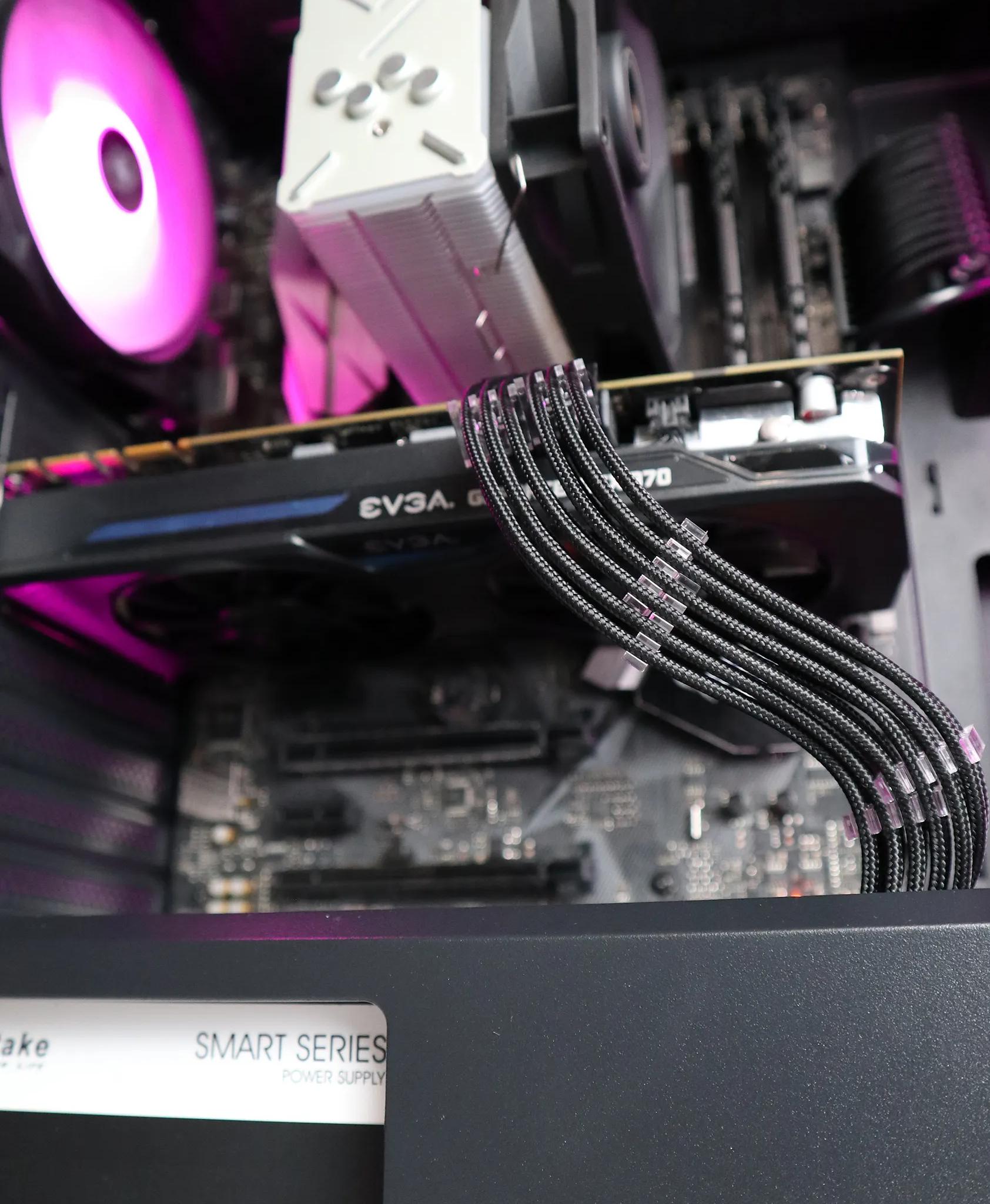 Castle | Ryzen 7 1700X/GTX 970