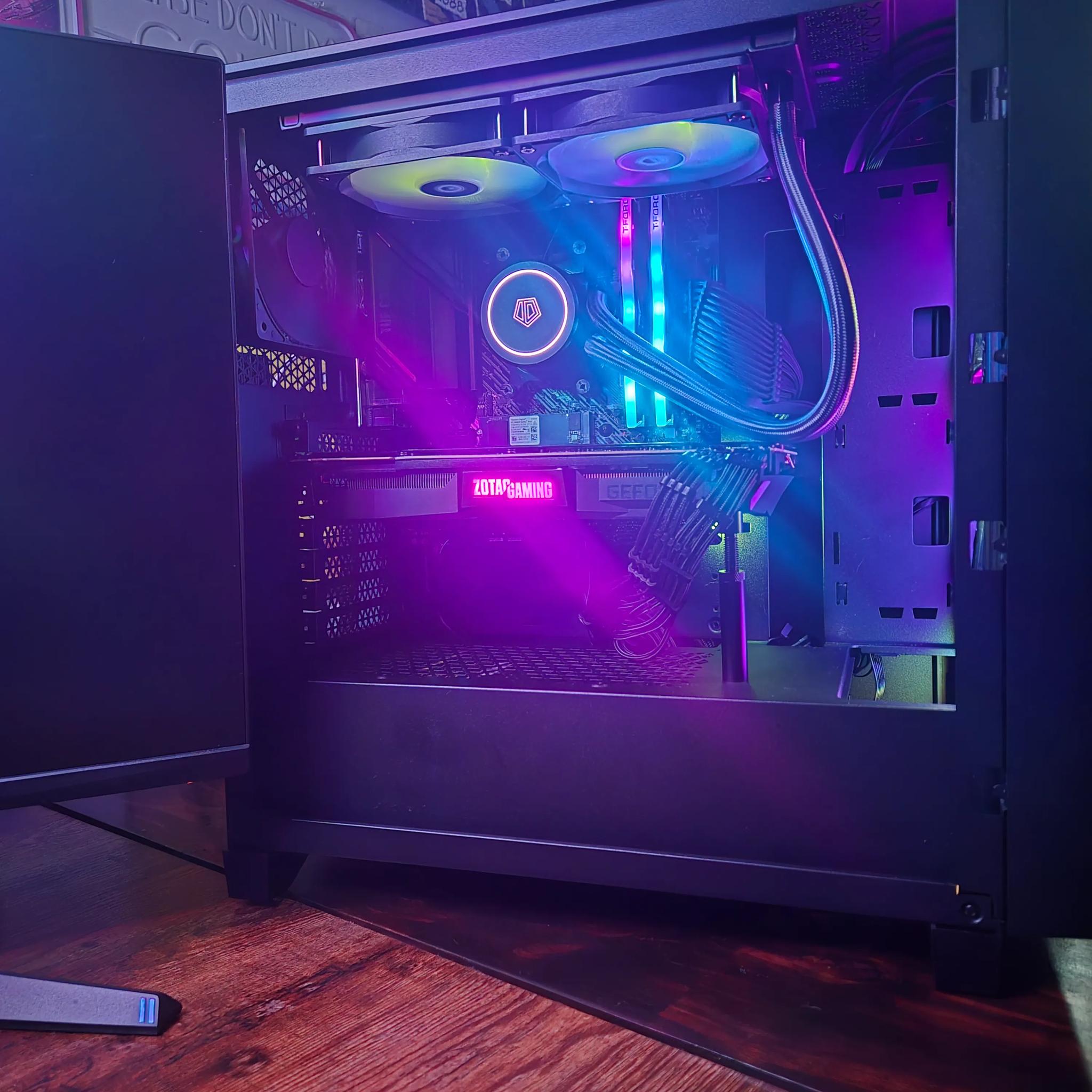 RGB 1440p Gaming PC