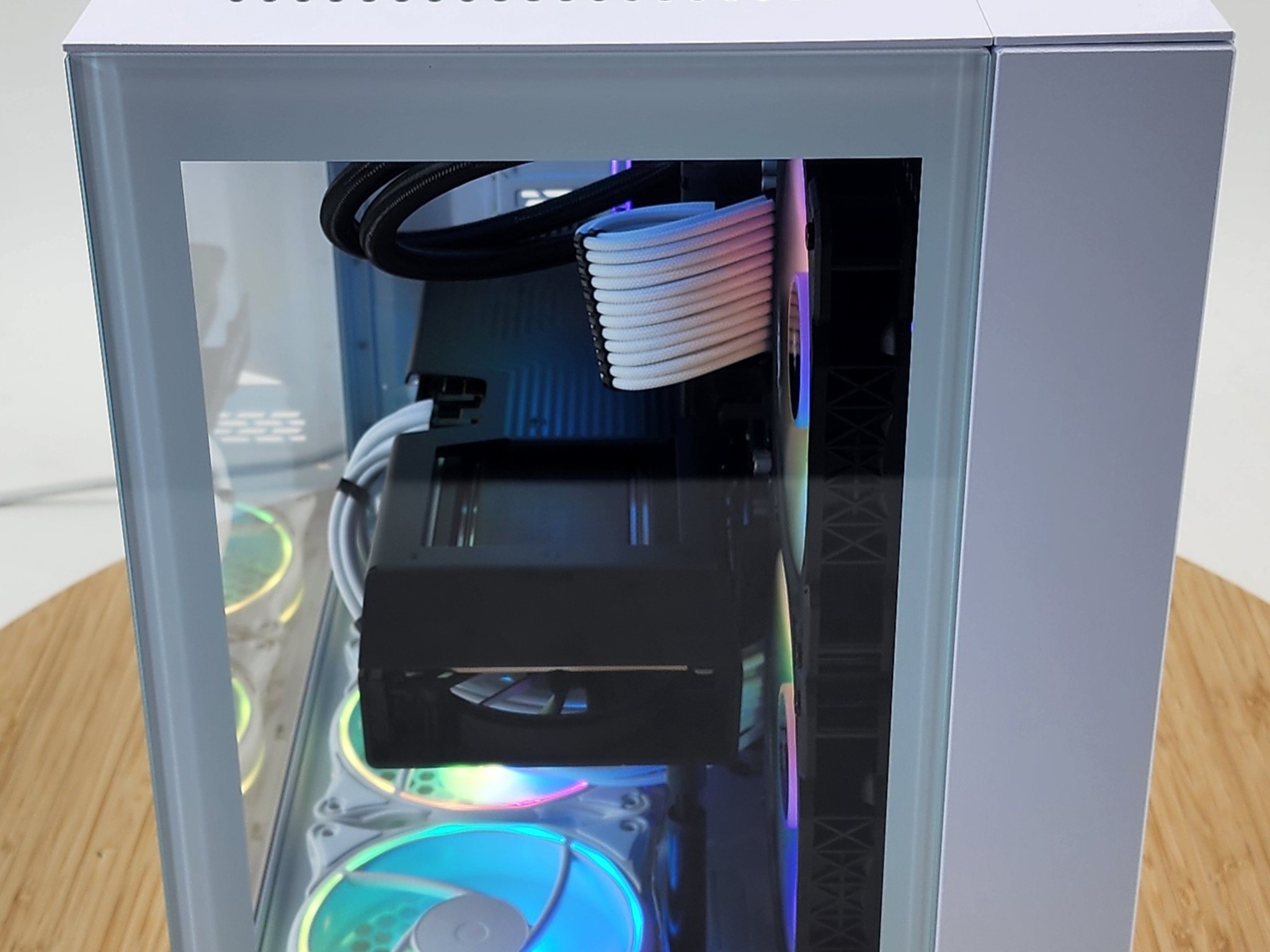 Gaming PC Ryzen 7 5800X3D 32GB RAM 2TB SSD RX 9070 XT 16GB Windows 11 Computer