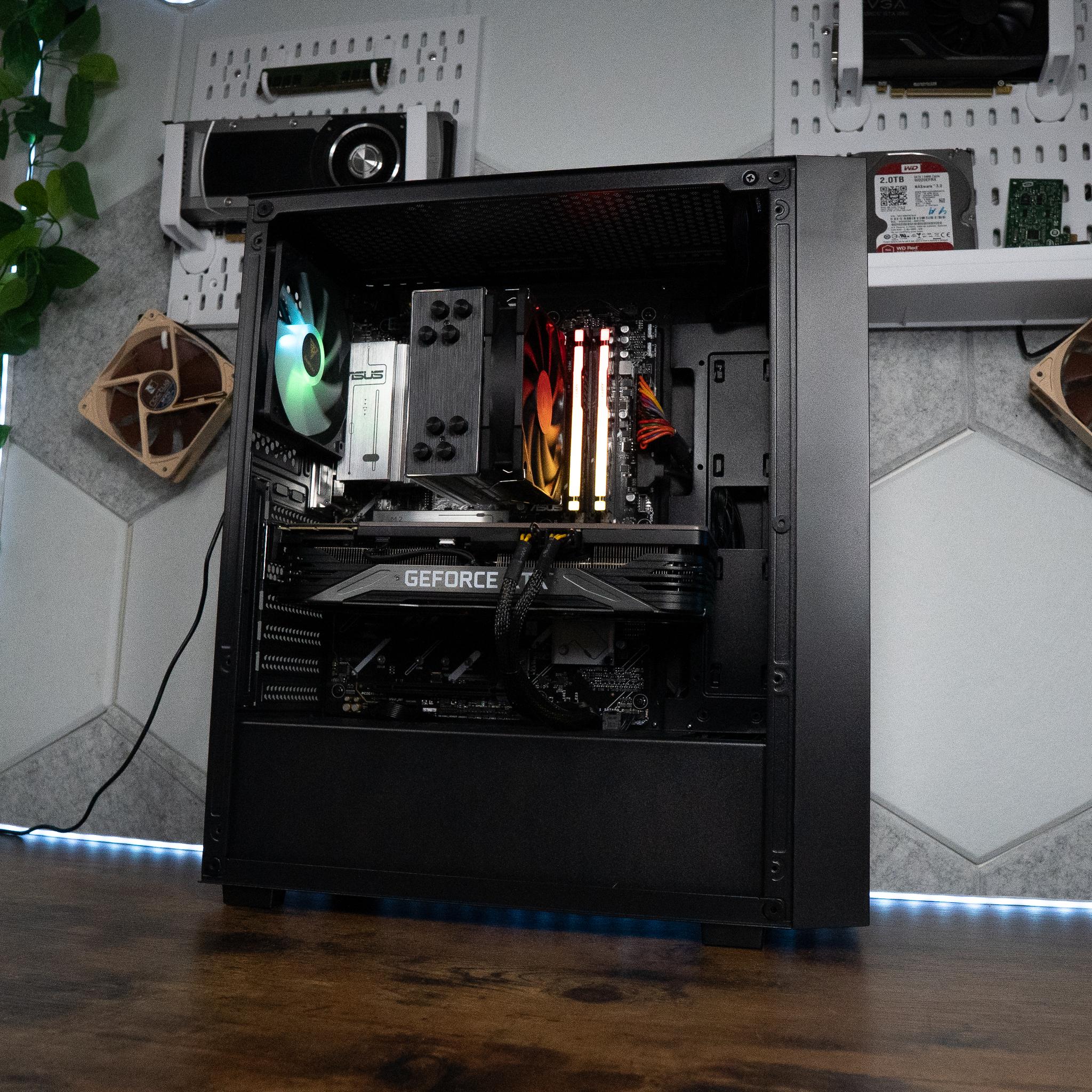 🌌🛰️ | PNY XLR8 RTX 3090 24GB | RYZEN 7 7700X | 32GB DDR5 RAM | 2TB SSD | Y2K OATHKEEPER GOLD