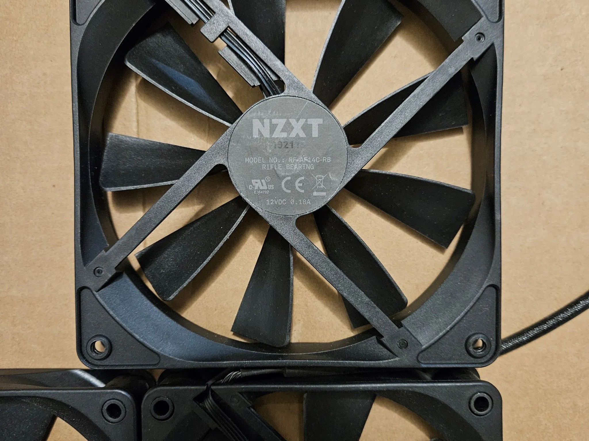 Lot of NZXT Fans 3x120mm (PWM) 3x120mm (Non-PWM) 1x 140mm (Non-PWM) - Used